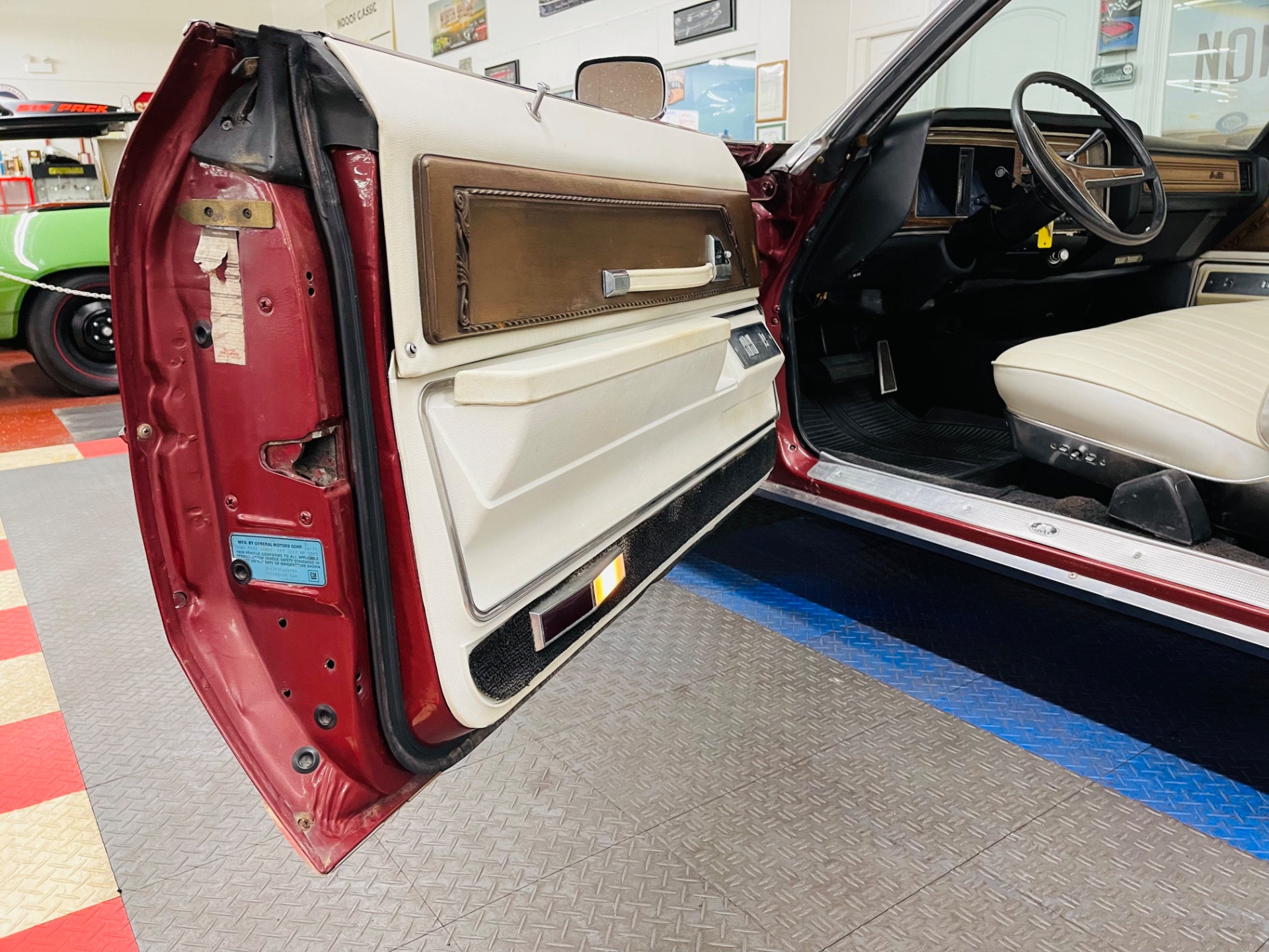 Used 1973 Pontiac Grandville - CONVERTIBLE - NICE POWER OPTIONS - SEE VIDEO | St. Petersburg, FL