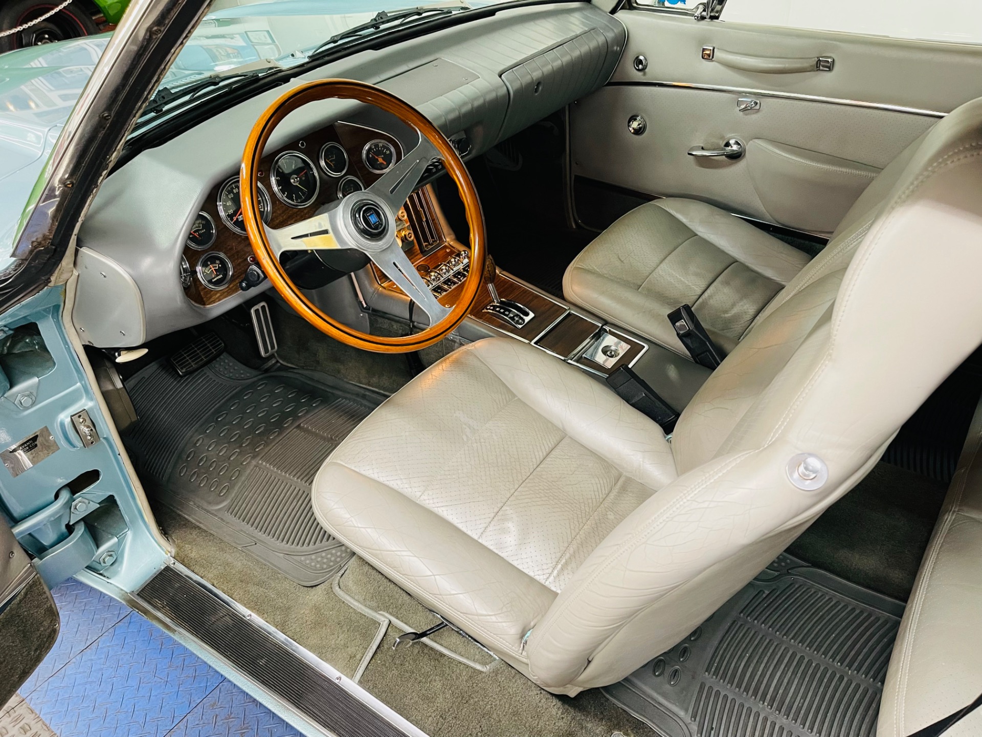 Used 1973 Avanti II - TPI V8 ENGINE - 700R4 TRANS - DRIVES EXCELLENT -SEE VIDEO | Mundelein, IL