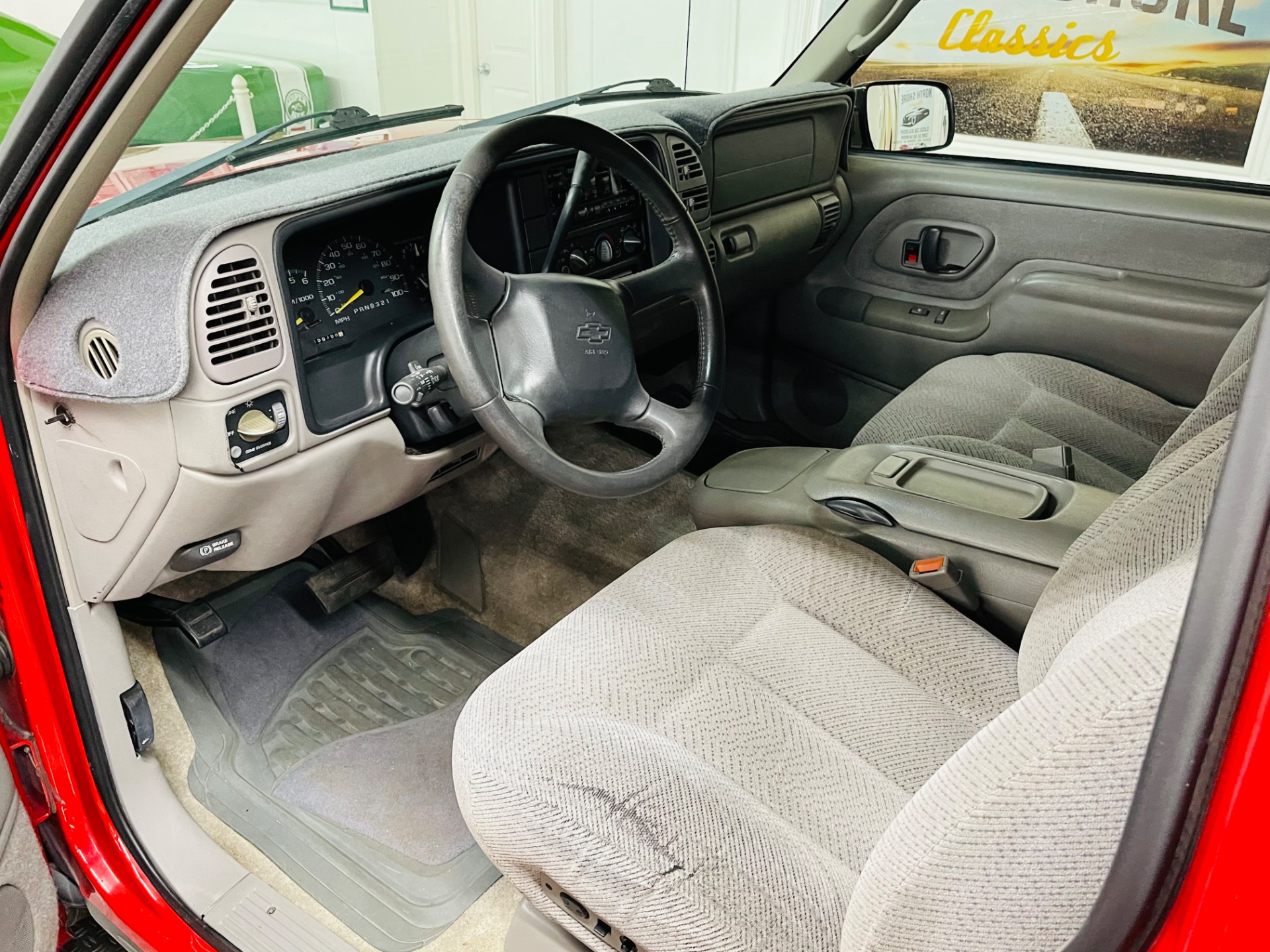 Used 1999 Chevrolet Tahoe - VERY CLEAN WESTERN SUV - Z-71 PACKAGE - SEE VIDEO | Mundelein, IL
