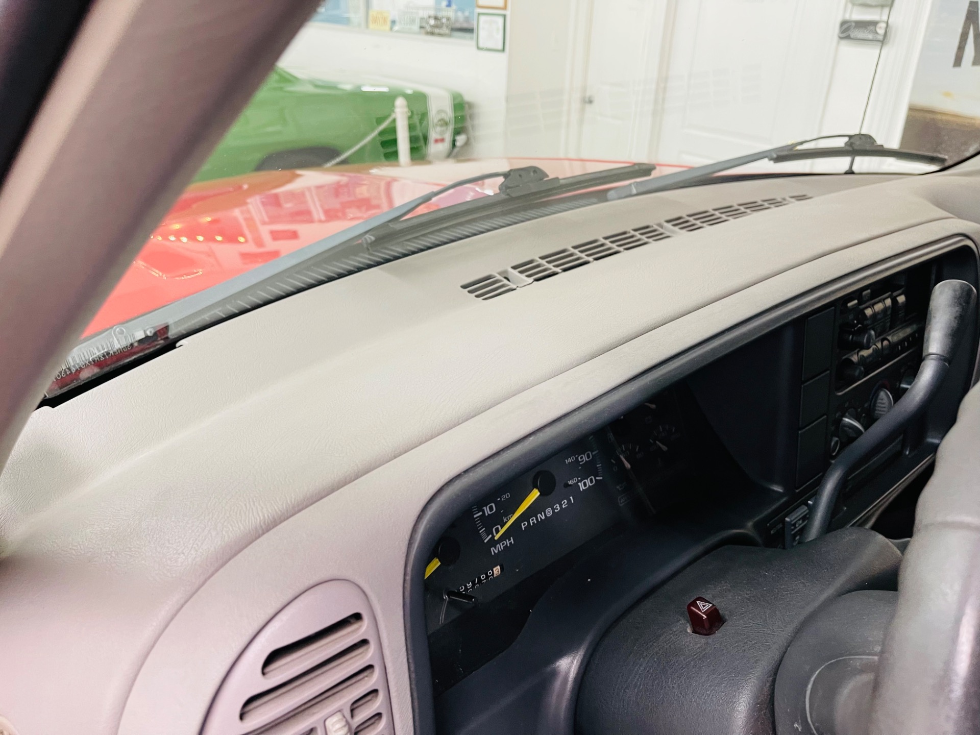 Used 1999 Chevrolet Tahoe - VERY CLEAN WESTERN SUV - Z-71 PACKAGE - SEE VIDEO | Mundelein, IL