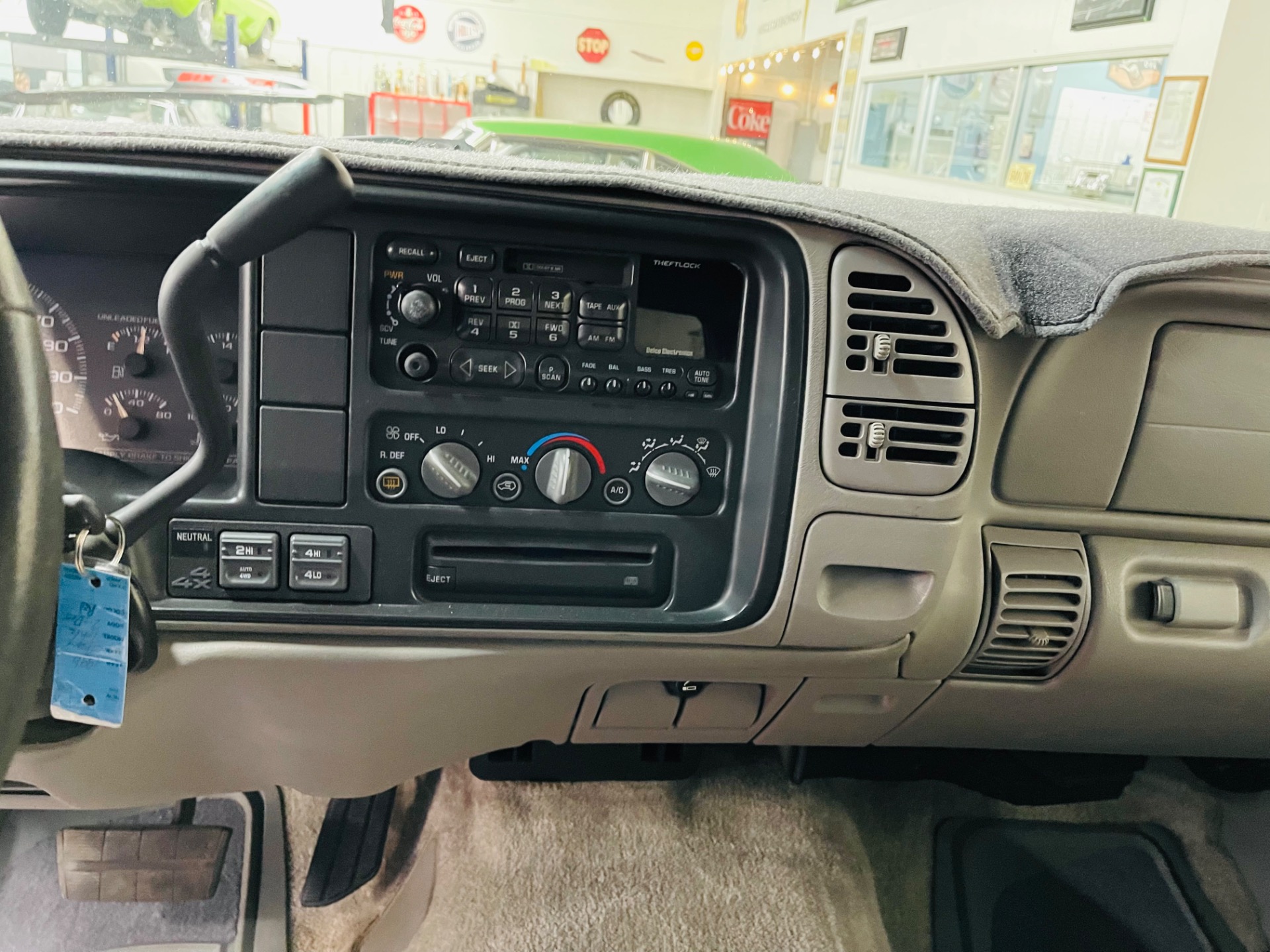 Used 1999 Chevrolet Tahoe - VERY CLEAN WESTERN SUV - Z-71 PACKAGE - SEE VIDEO | Mundelein, IL