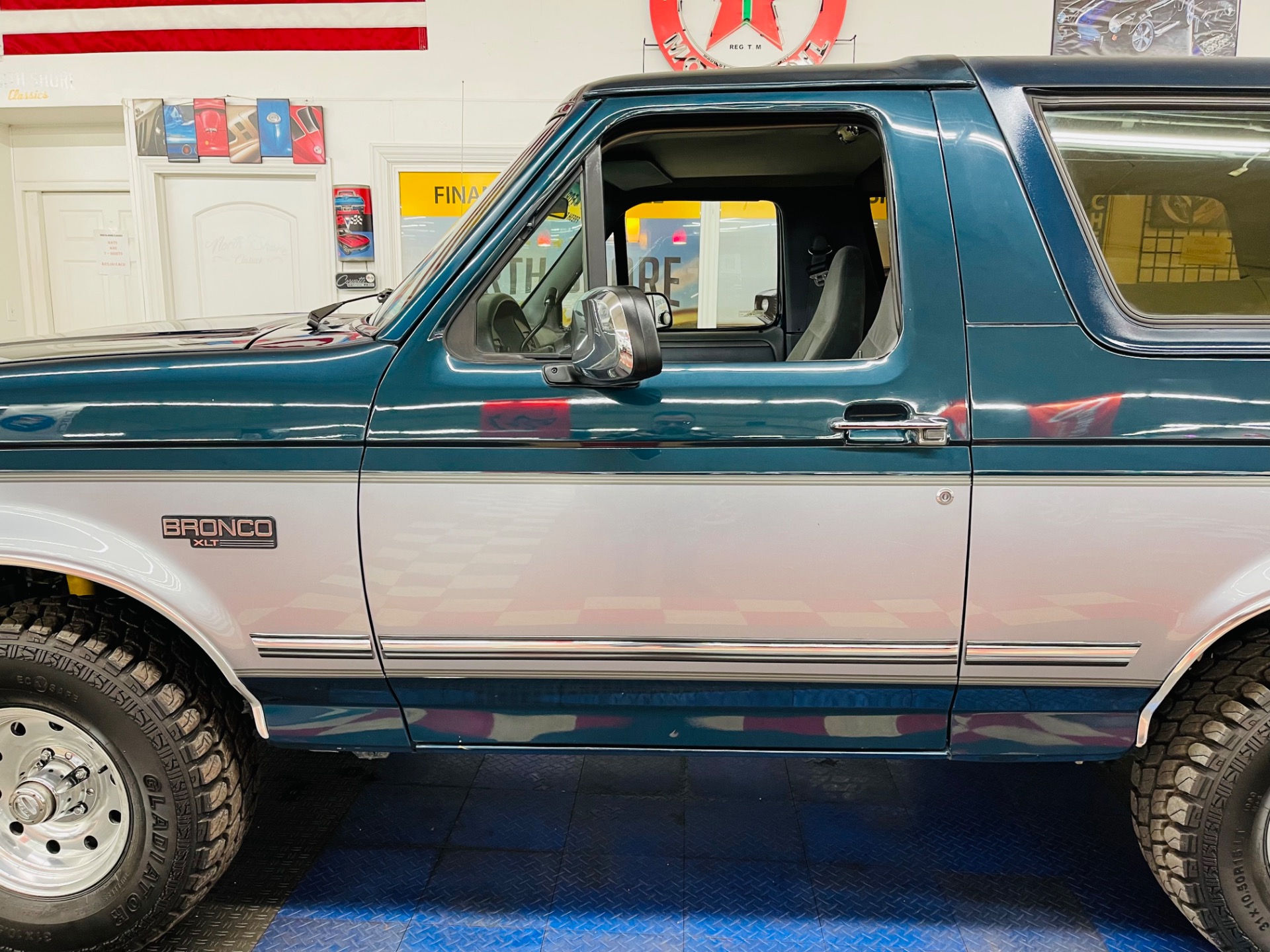 Used 1994 Ford Bronco - NEW PAINT - 351 ENGINE - SEE VIDEO | St. Petersburg, FL