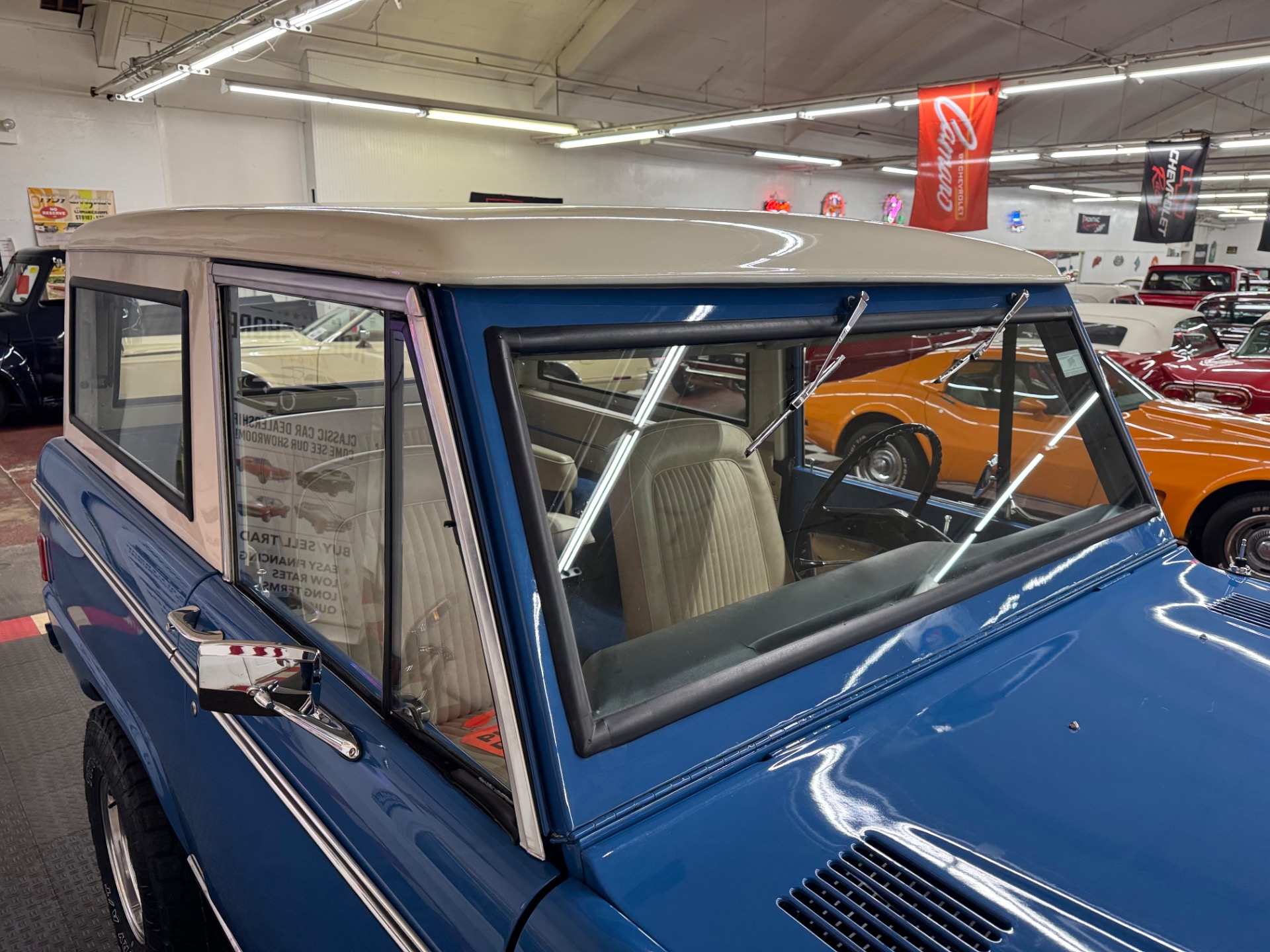 Used 1977 Ford Bronco - SHOW QUALITY PAINT - 302 V8 ENGINE - MANUAL TRANS -SEE VIDEO | St. Petersburg, FL