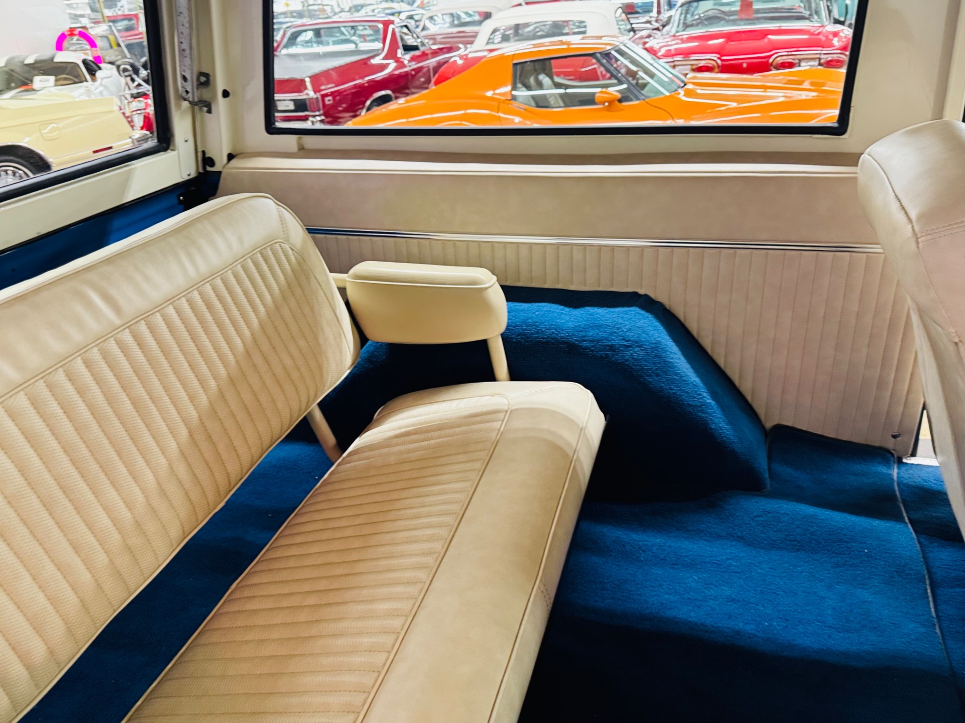 Used 1977 Ford Bronco - SHOW QUALITY PAINT - 302 V8 ENGINE - MANUAL TRANS -SEE VIDEO | St. Petersburg, FL