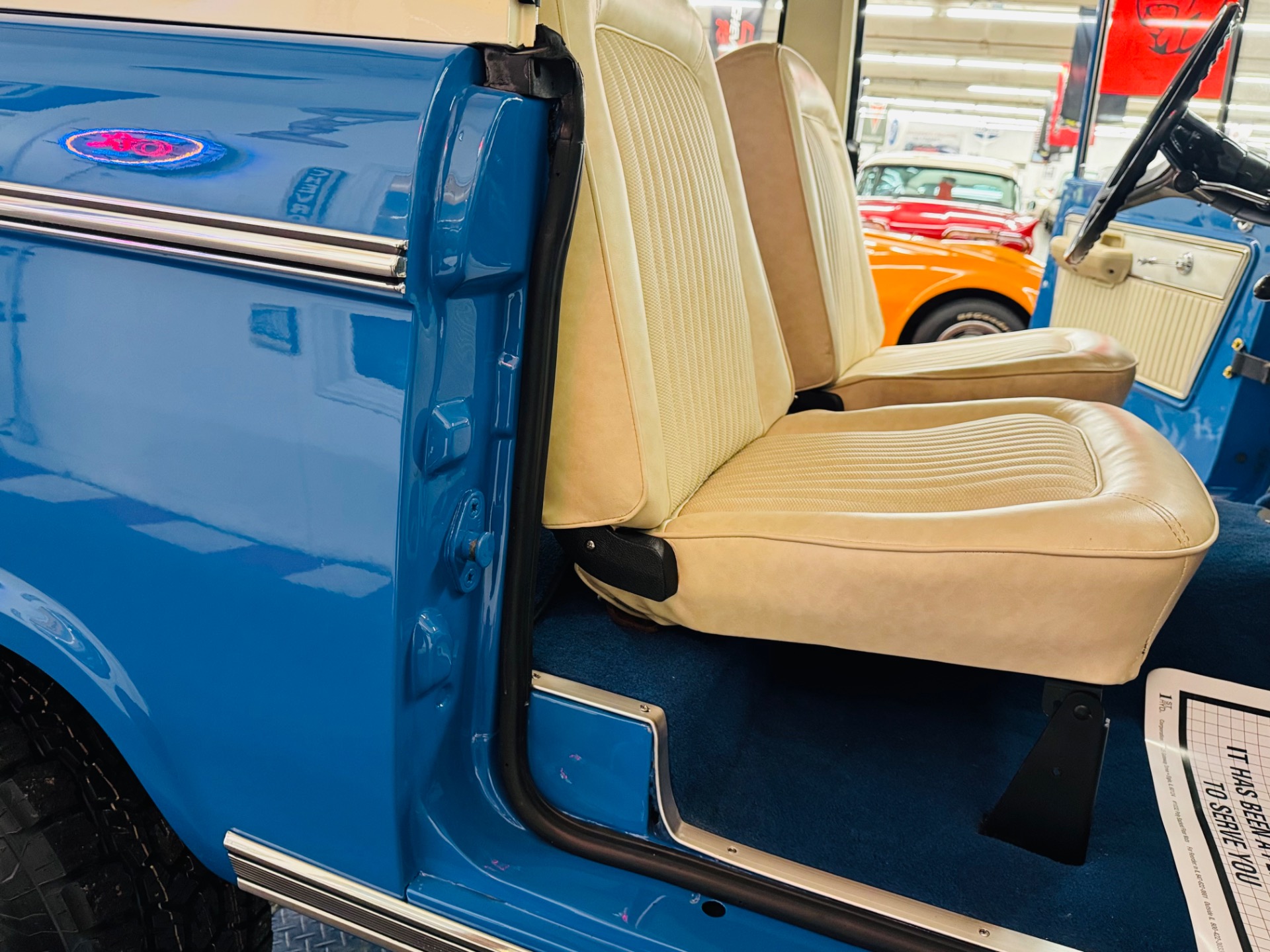 Used 1977 Ford Bronco - SHOW QUALITY PAINT - 302 V8 ENGINE - MANUAL TRANS -SEE VIDEO | St. Petersburg, FL