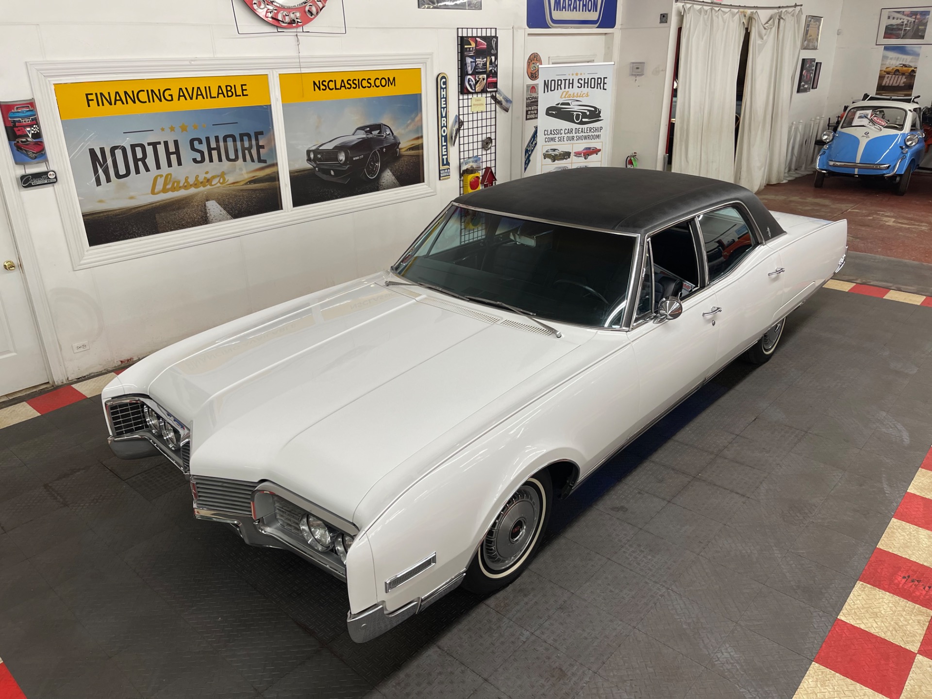 Used 1967 Oldsmobile 98 - SUPER LOW MILES - LUXURY SEDAN -SEE VIDEO | Mundelein, IL
