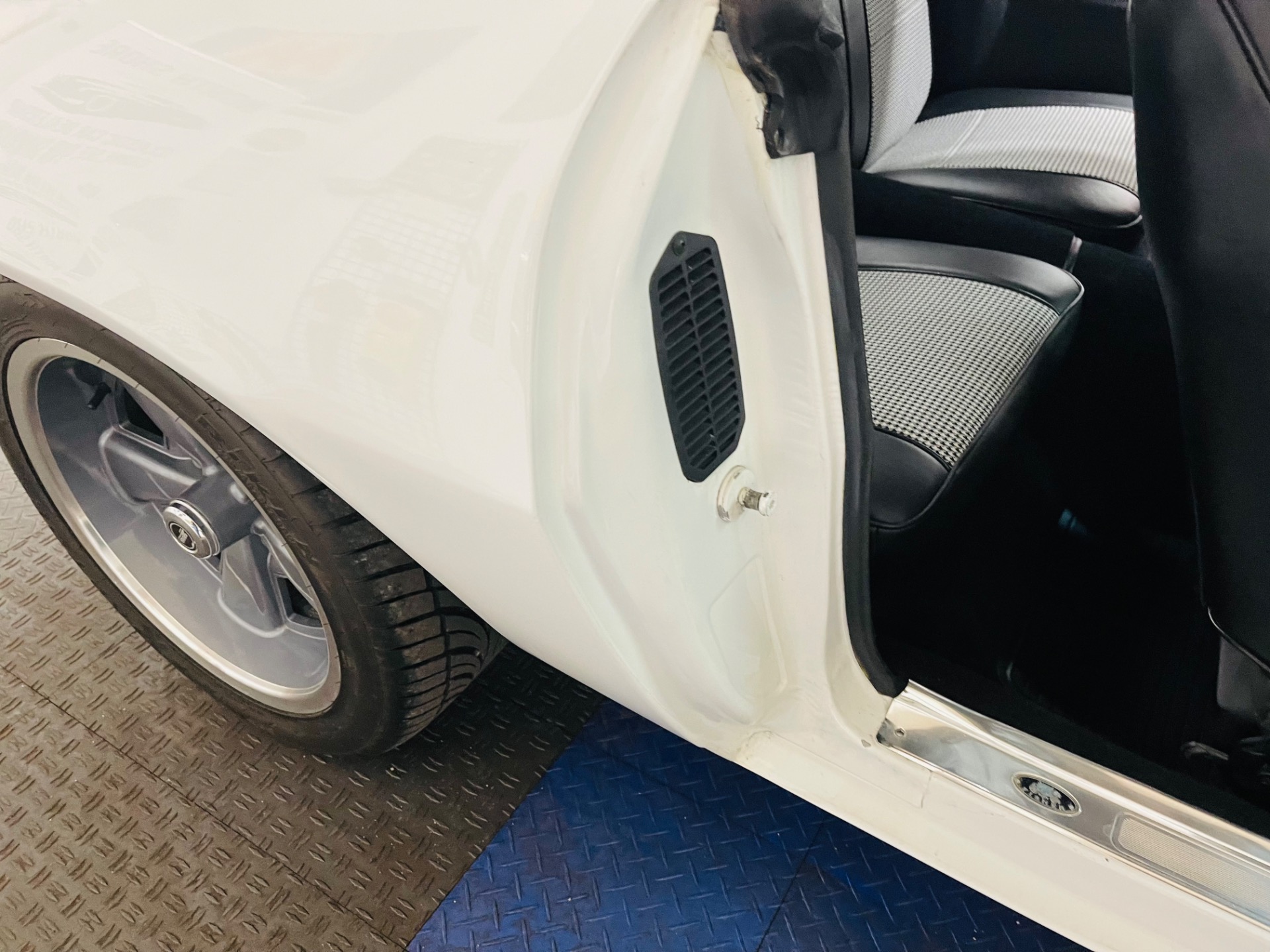 Used 1971 Chevrolet Camaro - Z/28 TRIBUTE - 4 SPEED MANUAL - SEE VIDEO | Mundelein, IL