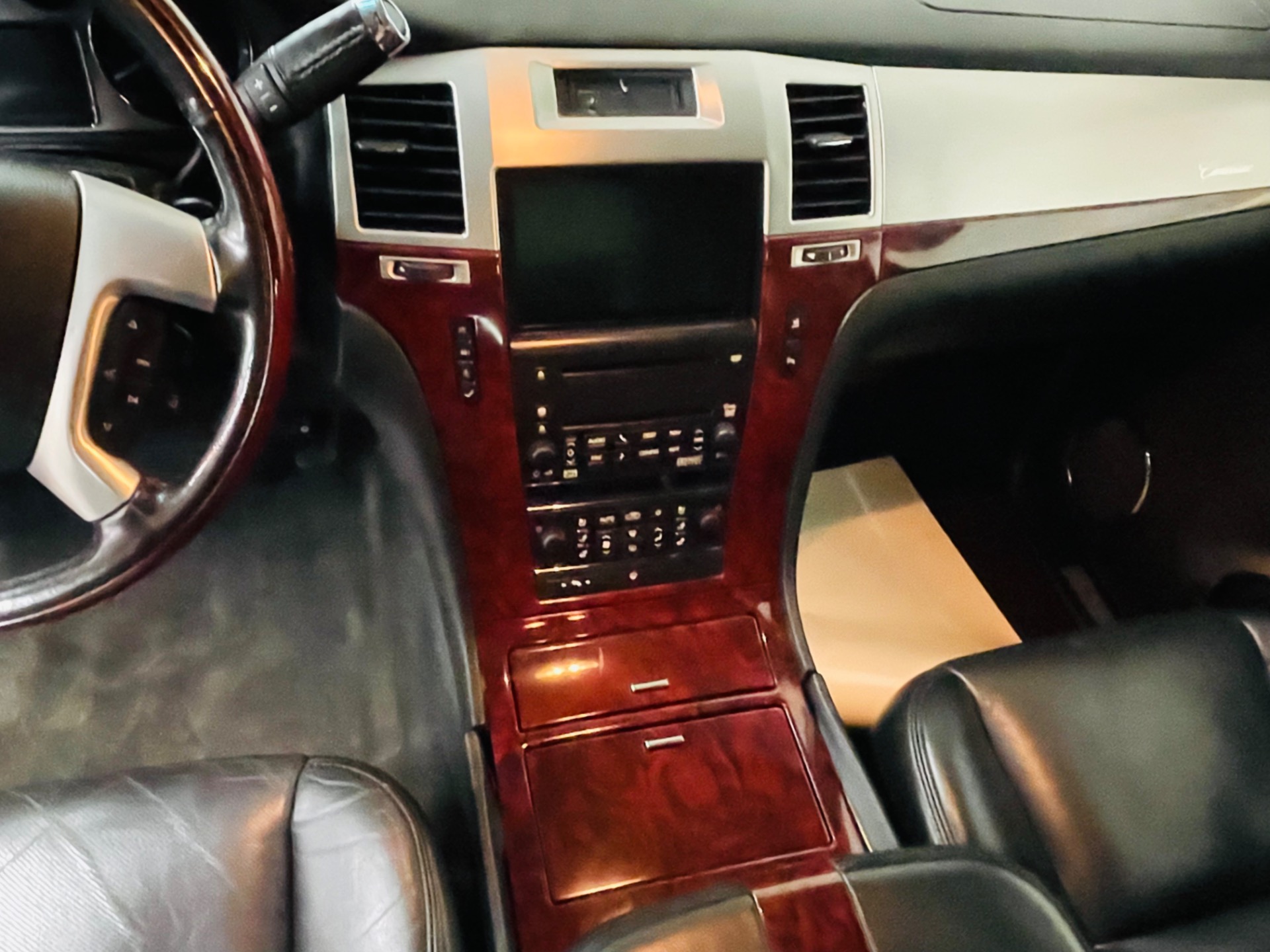 Used 2007 Cadillac Escalade EXT -SEE VIDEO | Mundelein, IL