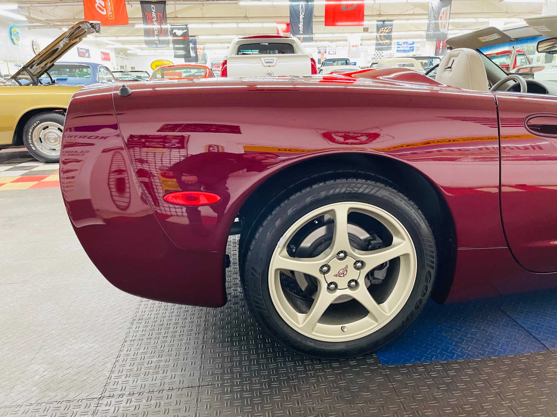 Used 2003 Chevrolet Corvette - 50TH ANNIVERSARY CONVERTIBLE - SUPER LOW MILES - SEE VIDEO | Mundelein, IL