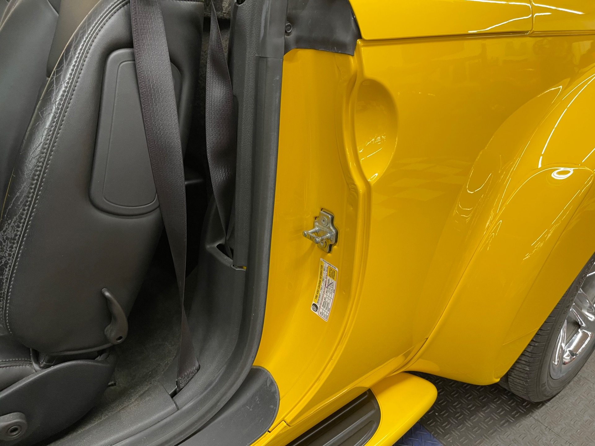 Used 2006 Chevrolet SSR Super Low Miles Fully Optioned- SEE VIDEO | Mundelein, IL