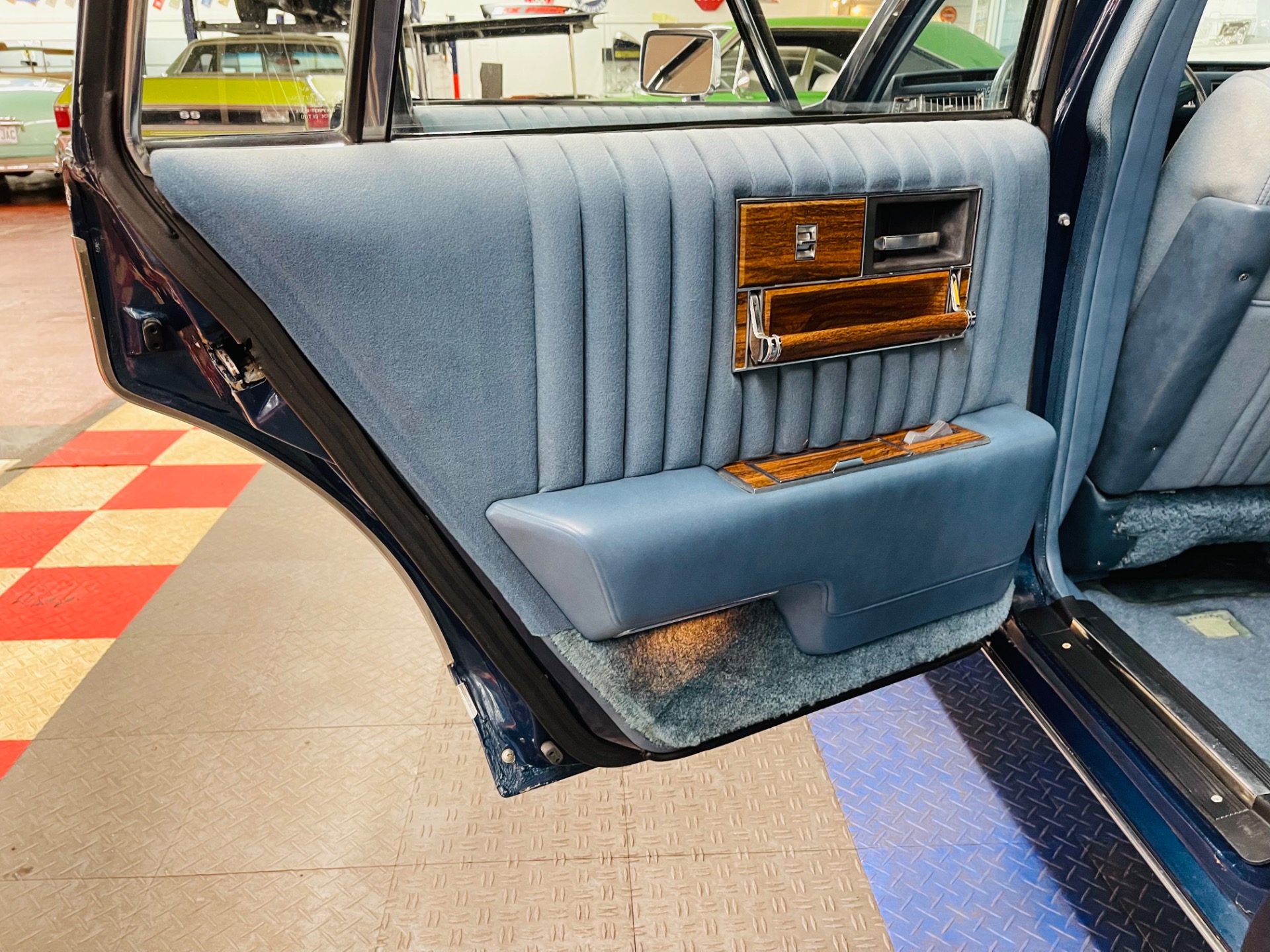 Used 1976 Cadillac Seville - CLEAN ORIGINAL CONDITION -SEE VIDEO | Mundelein, IL