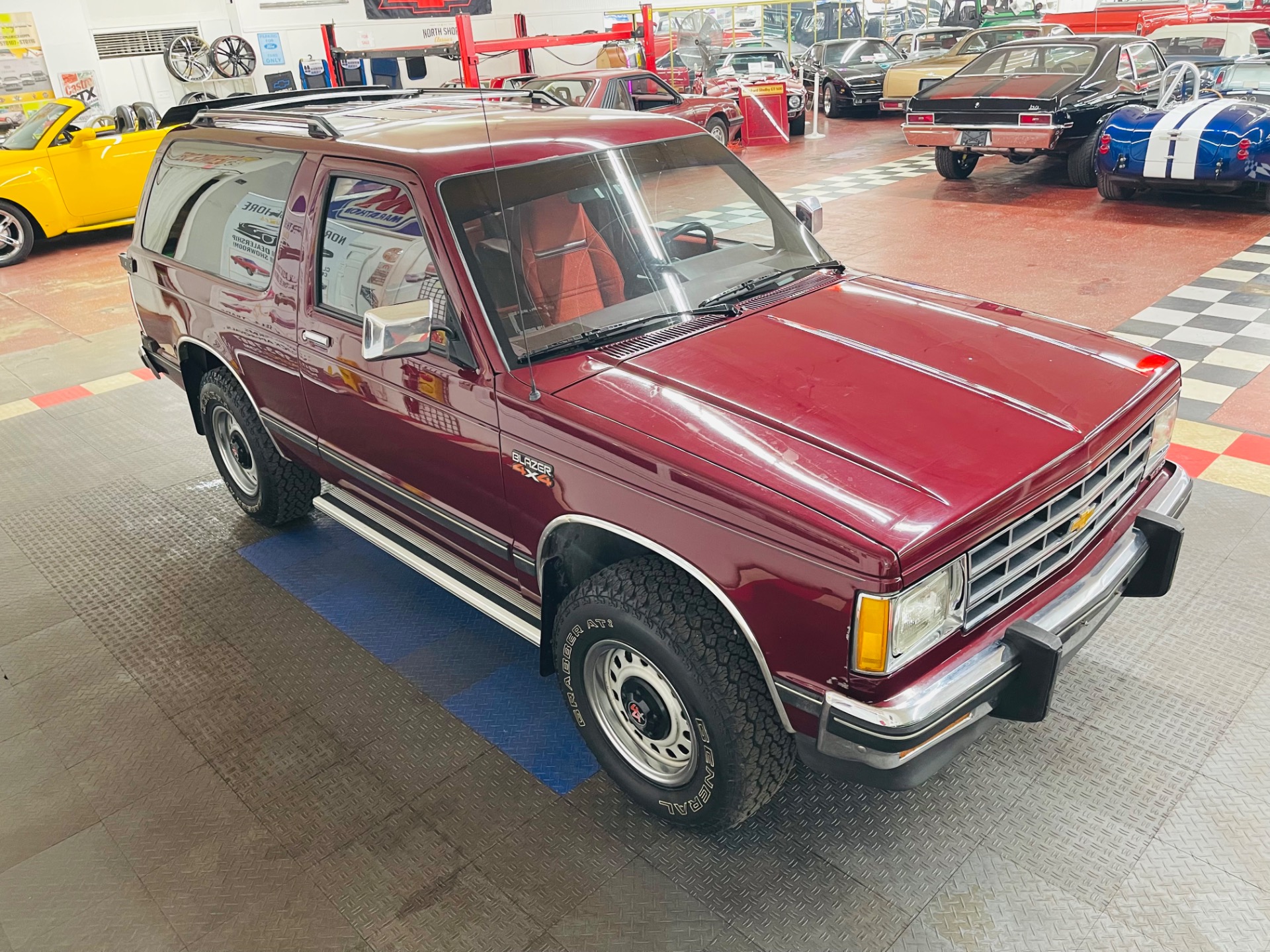 Used 1989 Chevrolet S-10 Blazer - 2 DOOR - 4 WHEEL DRIVE - SEE VIDEO | Mundelein, IL