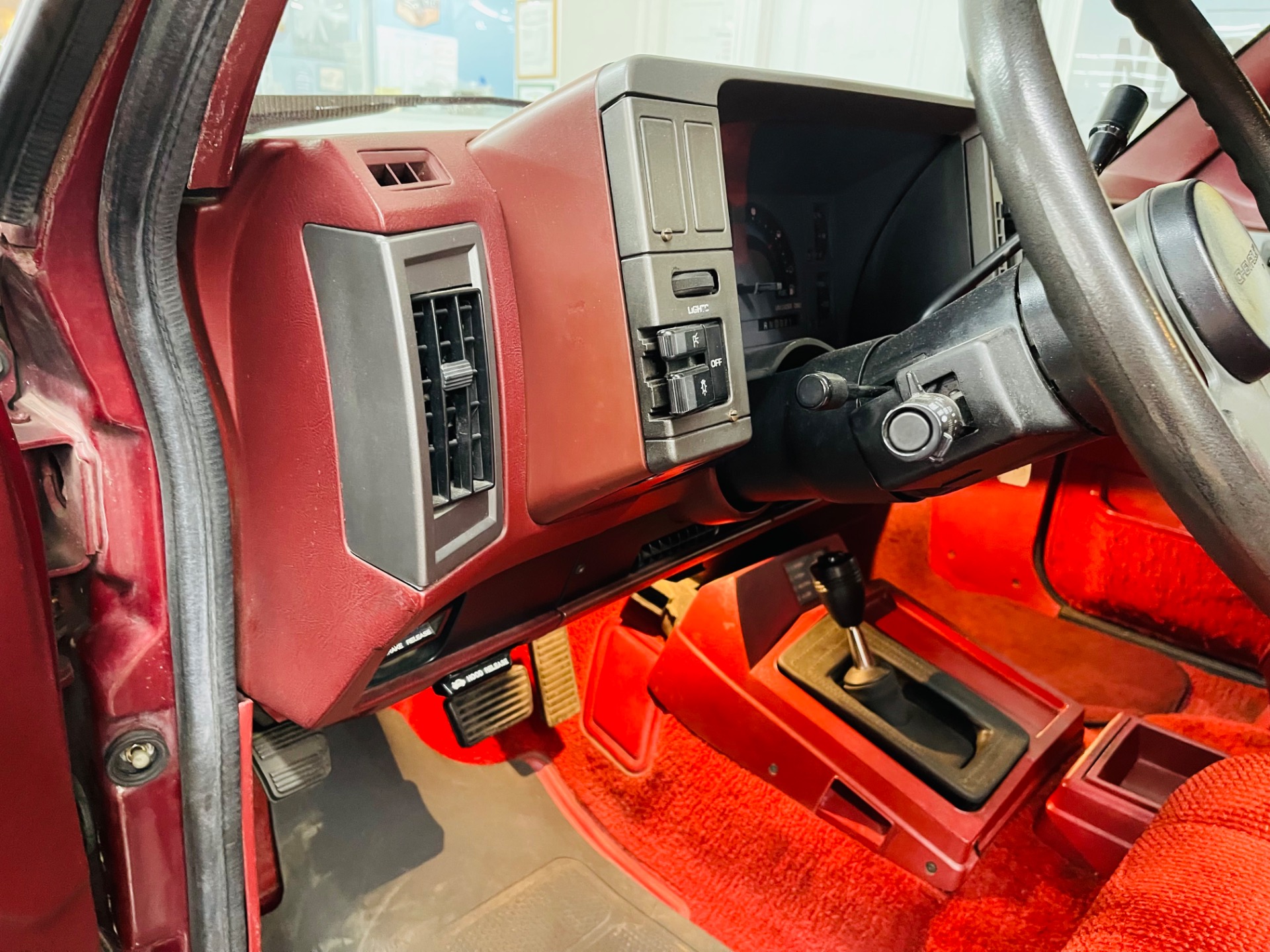 Used 1989 Chevrolet S-10 Blazer - 2 DOOR - 4 WHEEL DRIVE - SEE VIDEO | Mundelein, IL