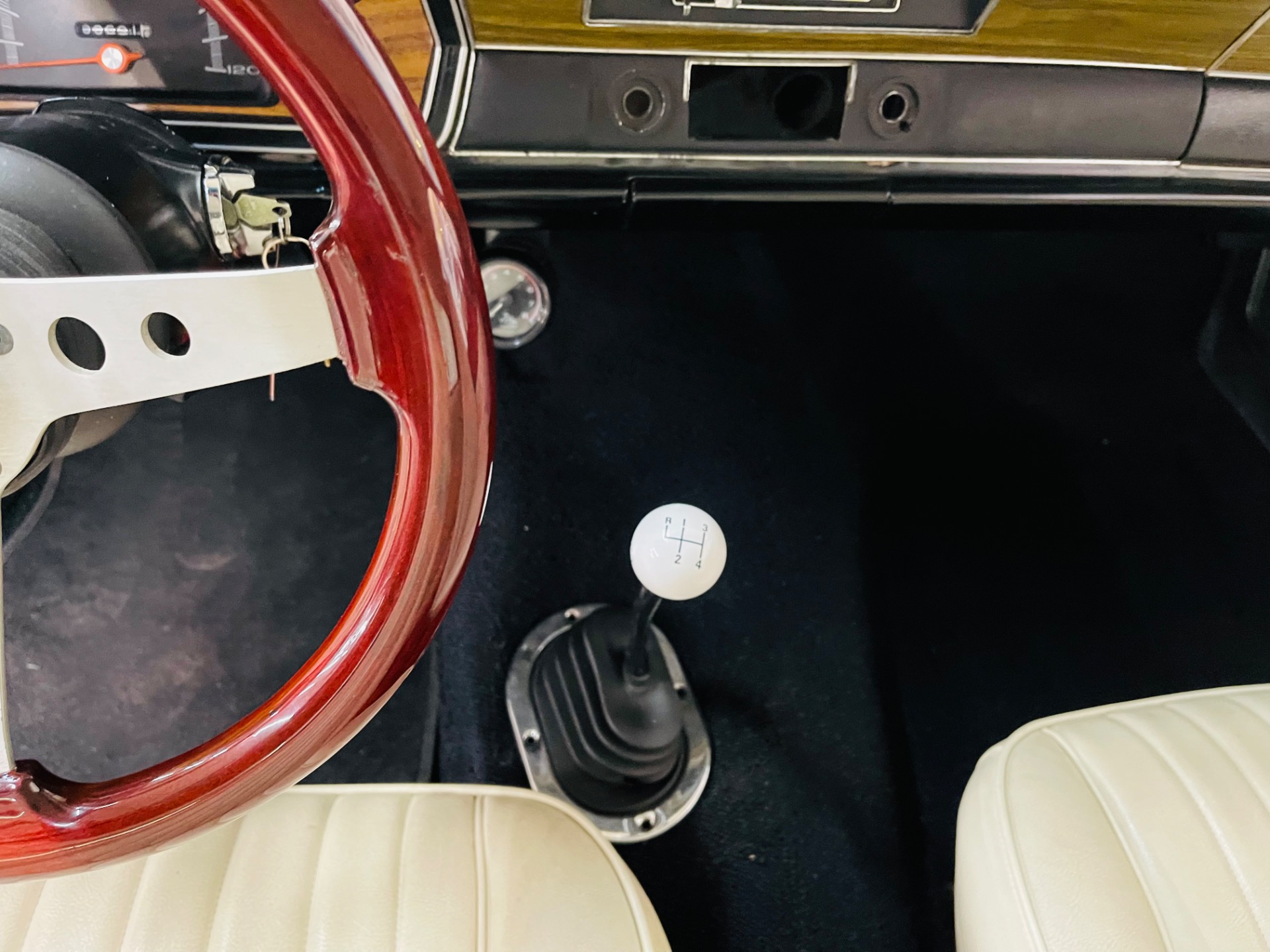 Used 1973 Plymouth Duster - 4 SPEED - 318 C.I. ENGINE-SEE VIDEO | Mundelein, IL