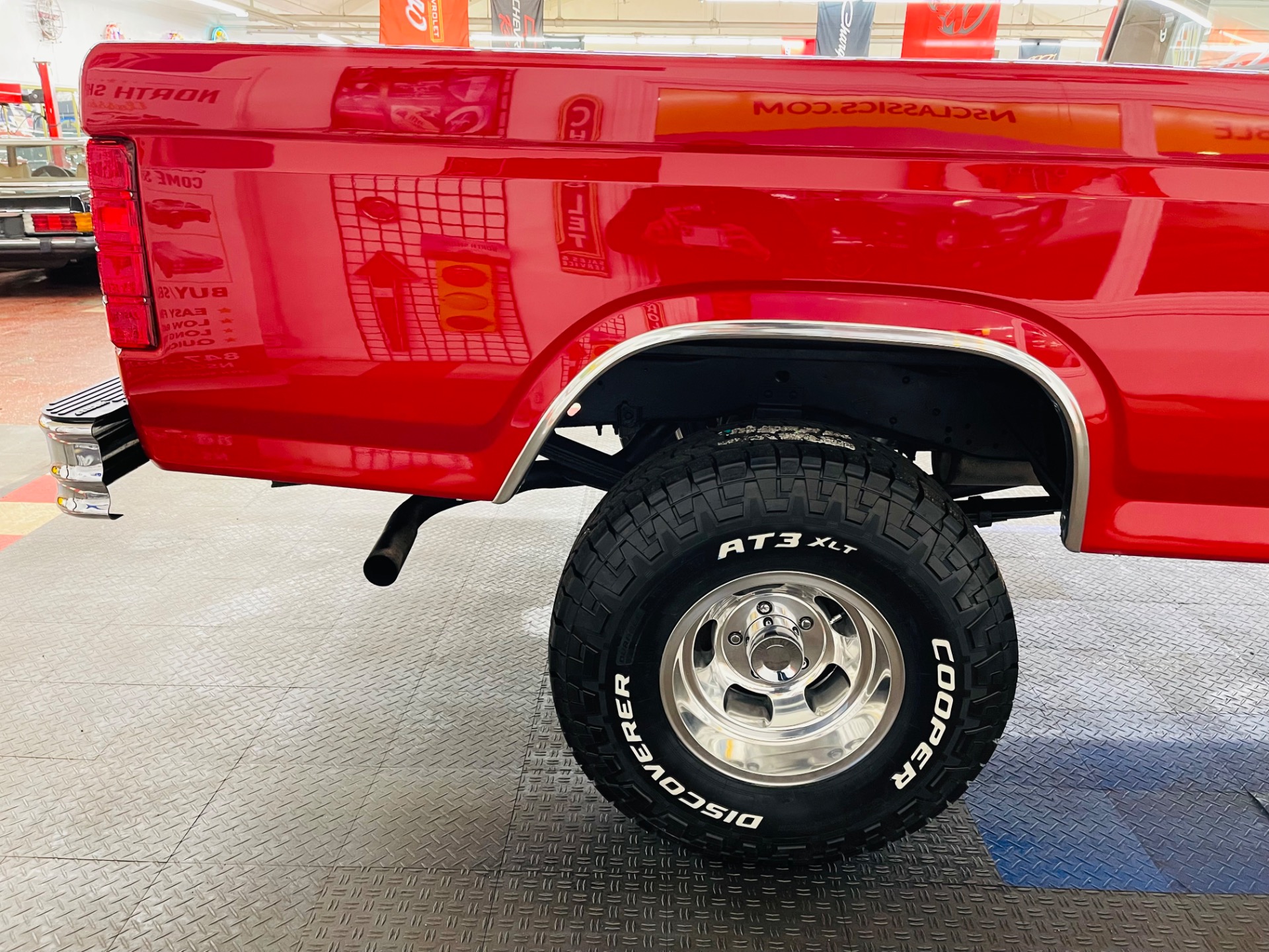 Used 1985 Ford F-150 - LARIAT XLT - LIFTED 4X4 - SEE VIDEO | Mundelein, IL