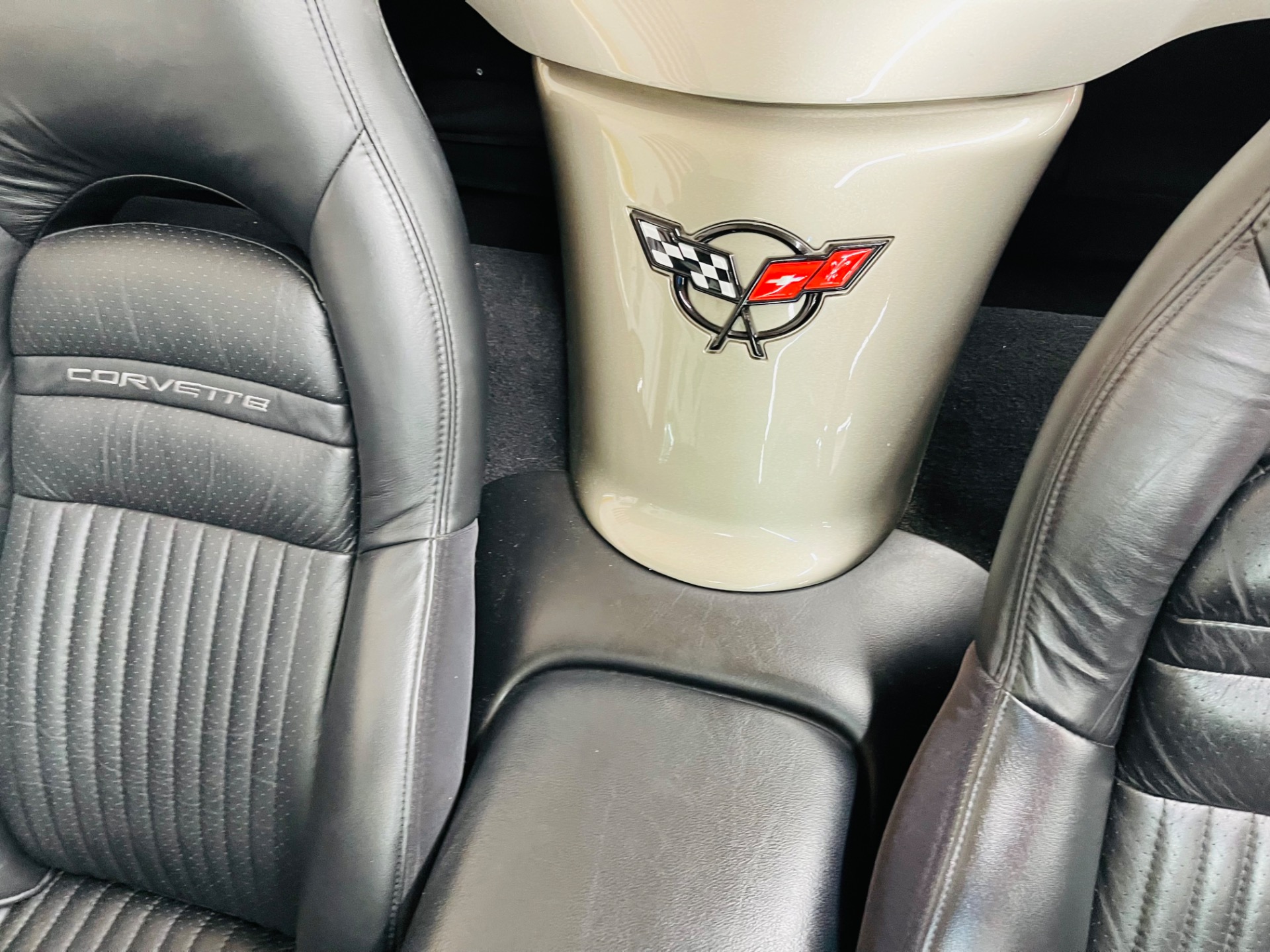 Used 2000 Chevrolet Corvette - LOW MILE CONVERTIBLE - SEE VIDEO | Mundelein, IL