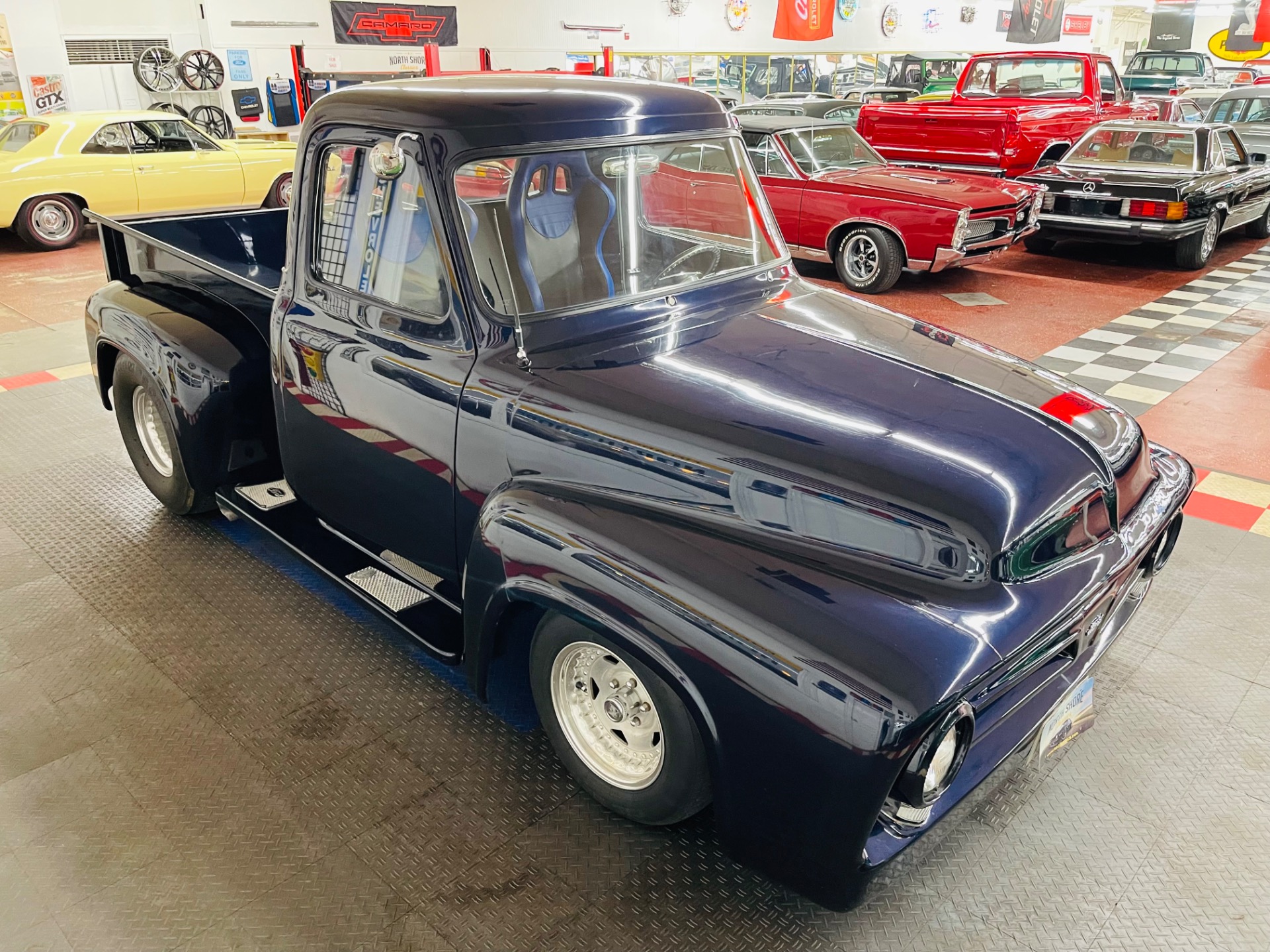 1953 Ford Pickup 16