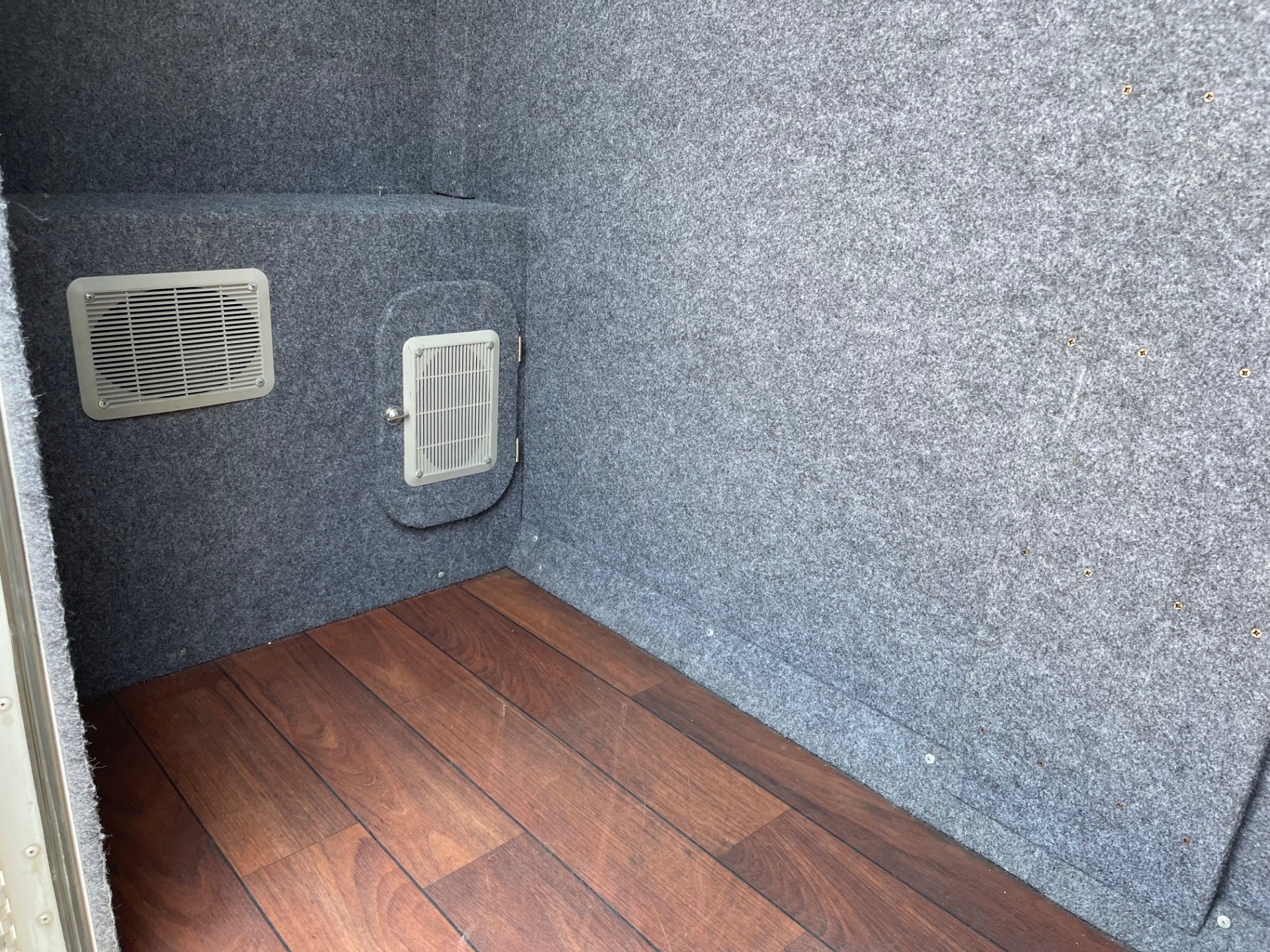 Used 2015 Ford E 450 - LIMO SHUTTLE BUS - 9 PASSENGER - VERY CLEAN - | St. Petersburg, FL