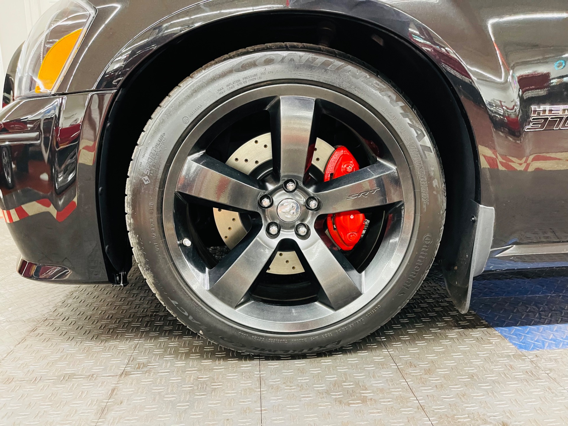 Used 2006 Dodge Magnum SRT-8  LOW MILES-SEE VIDEO | Mundelein, IL