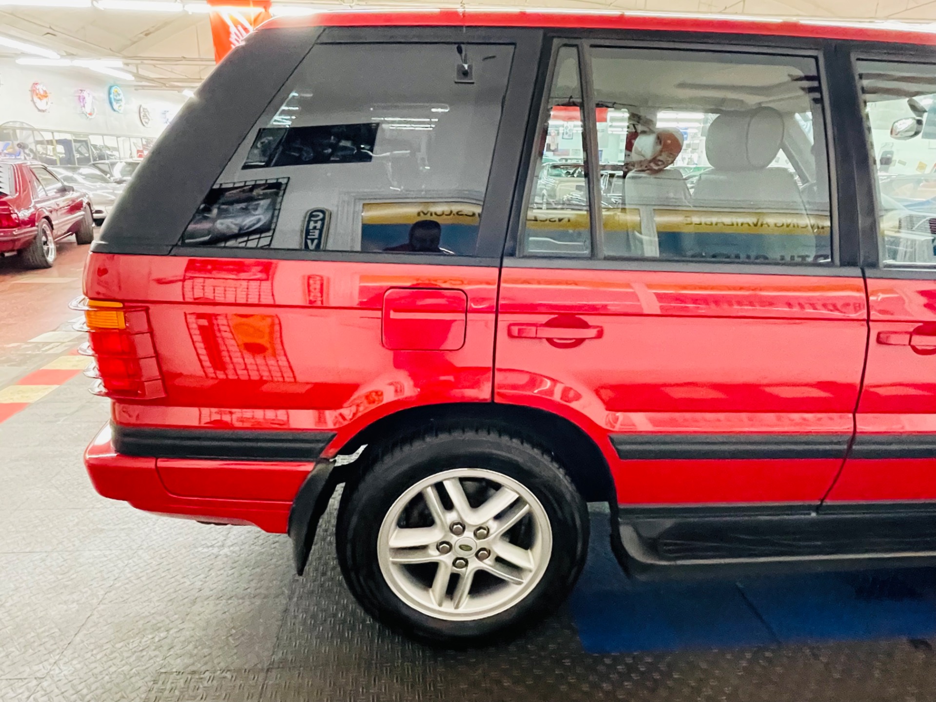 Used 1999 Land Rover Range Rover - 4.6 HSE - OWNED BY MICHAEL JORDAN - NEW ENGINE - SEE VIDEO | Mundelein, IL