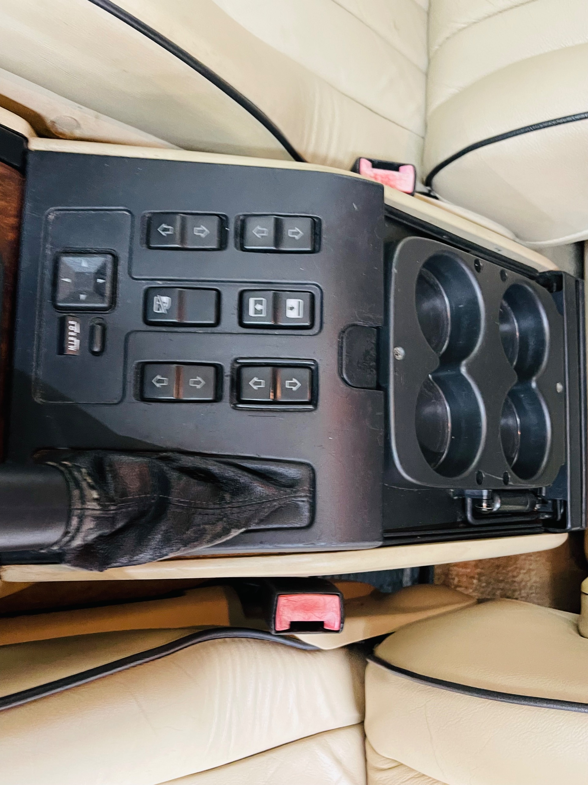 Used 1999 Land Rover Range Rover - 4.6 HSE - OWNED BY MICHAEL JORDAN - NEW ENGINE - SEE VIDEO | Mundelein, IL