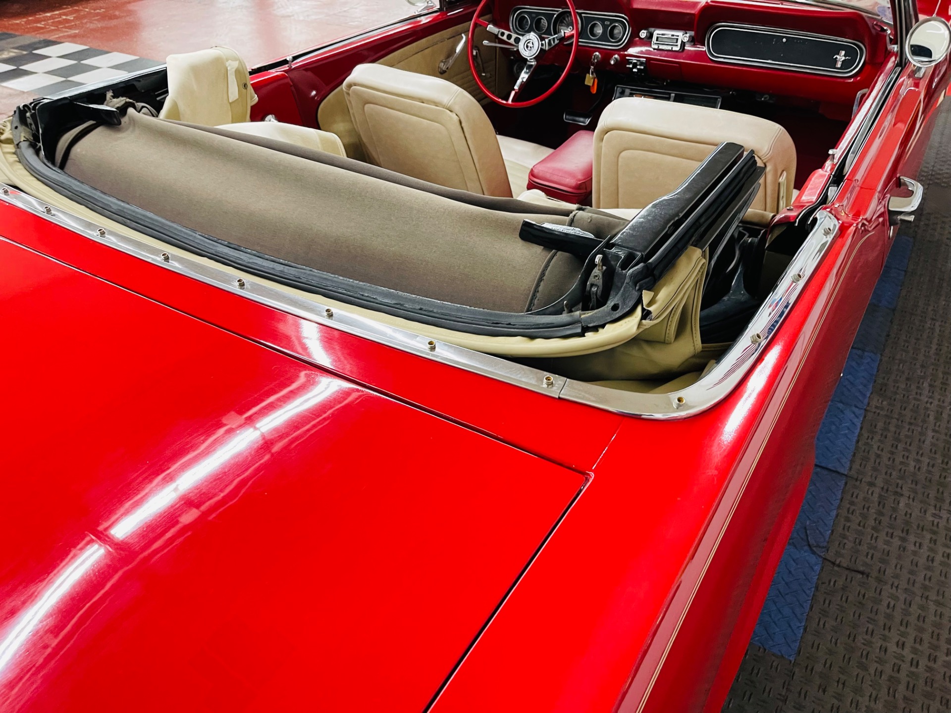 Used 1966 Ford Mustang - CONVERTIBLE - 302 V8 ENGINE - AUTO TRANS -SEE VIDEO | Mundelein, IL