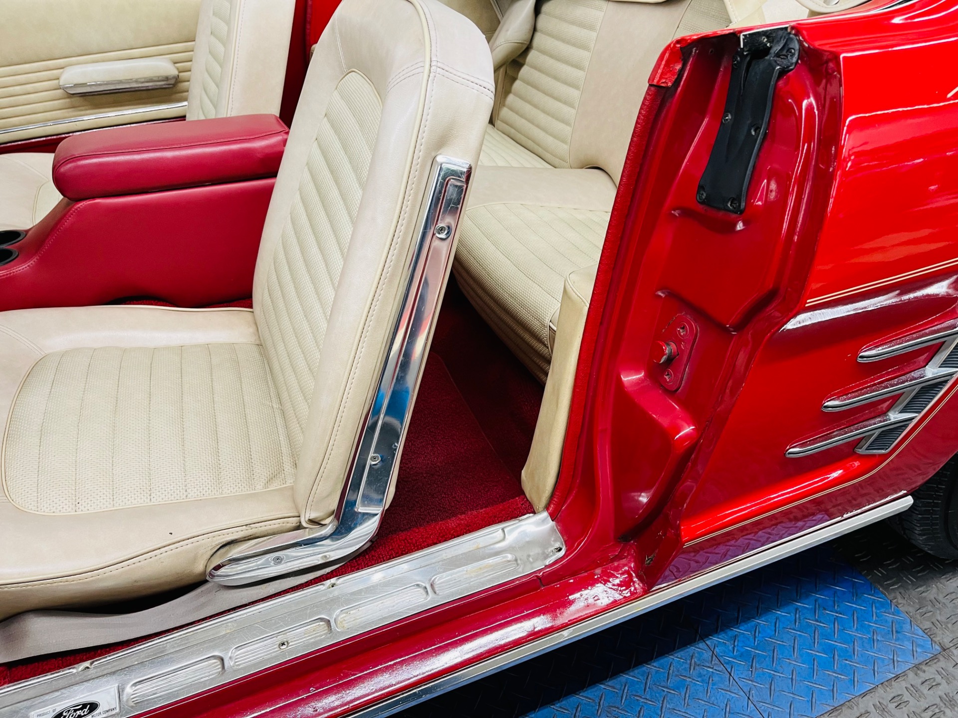 Used 1966 Ford Mustang - CONVERTIBLE - 302 V8 ENGINE - AUTO TRANS -SEE VIDEO | Mundelein, IL