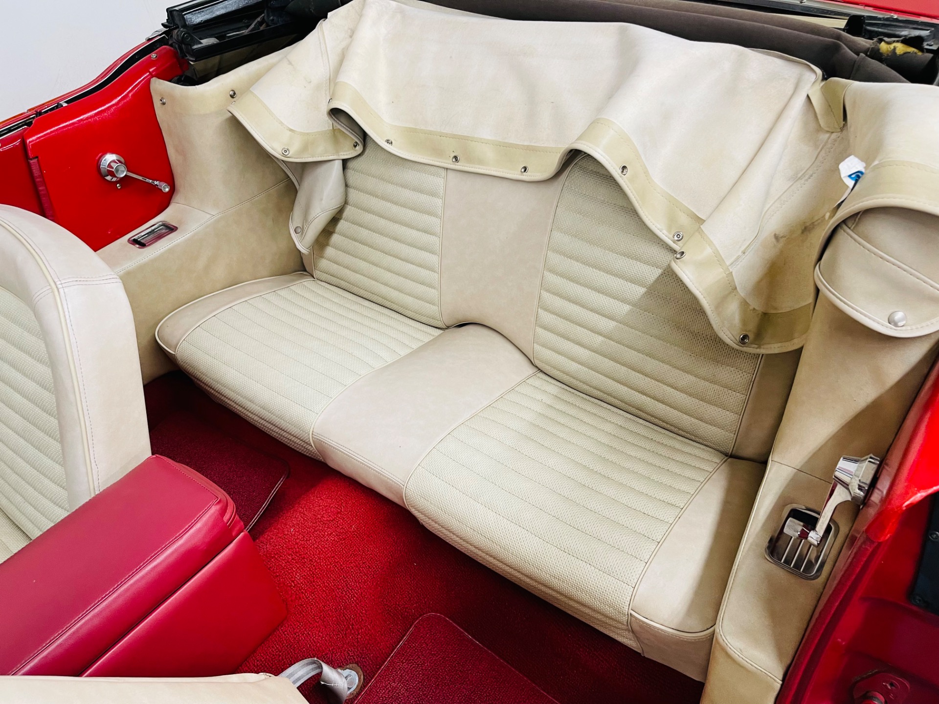 Used 1966 Ford Mustang - CONVERTIBLE - 302 V8 ENGINE - AUTO TRANS -SEE VIDEO | Mundelein, IL