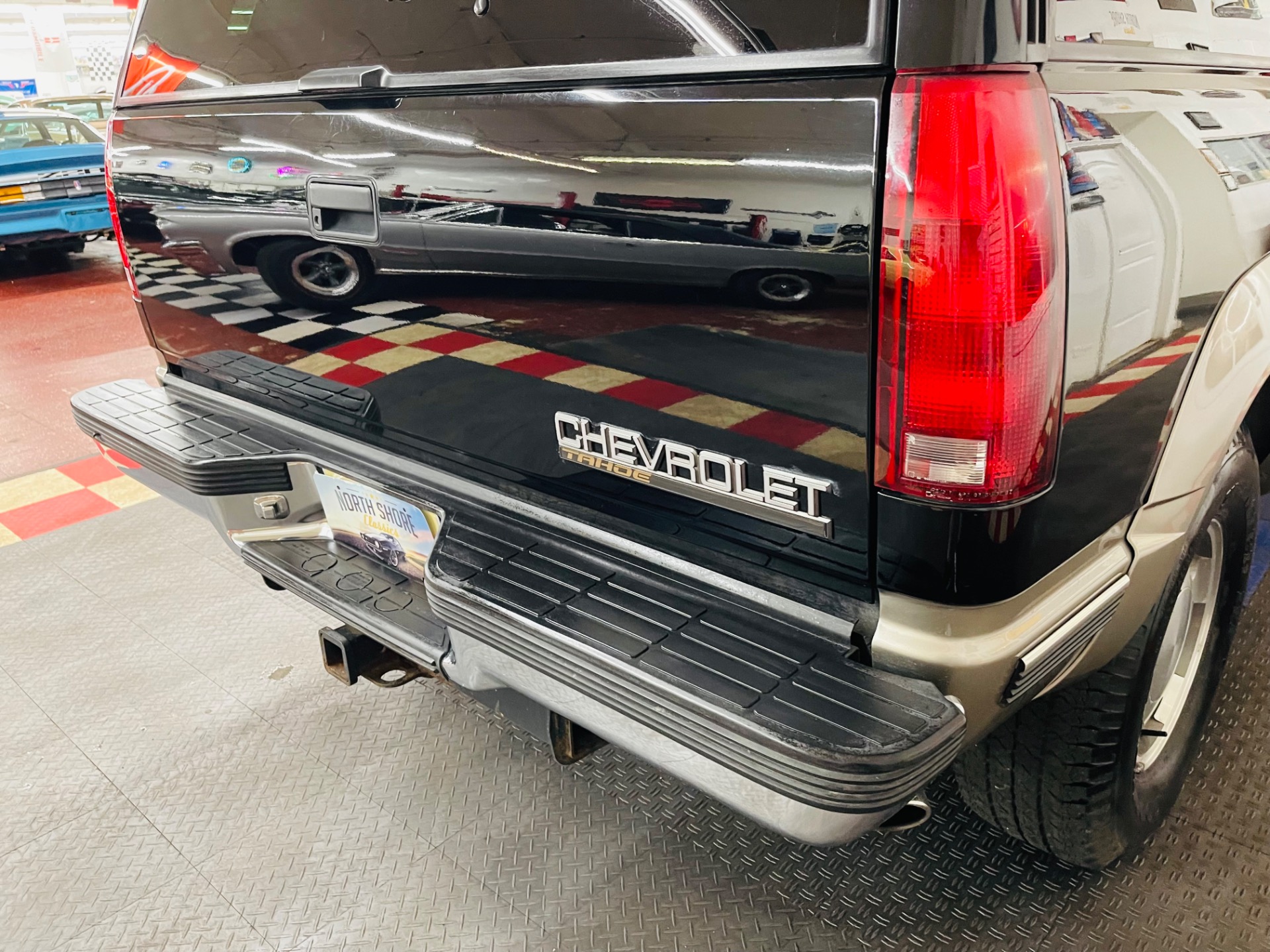 Used 1998 Chevrolet Tahoe - 2 DOOR - 4 WHEEL DRIVE - LOW MILES -SEE VIDEO | Mundelein, IL