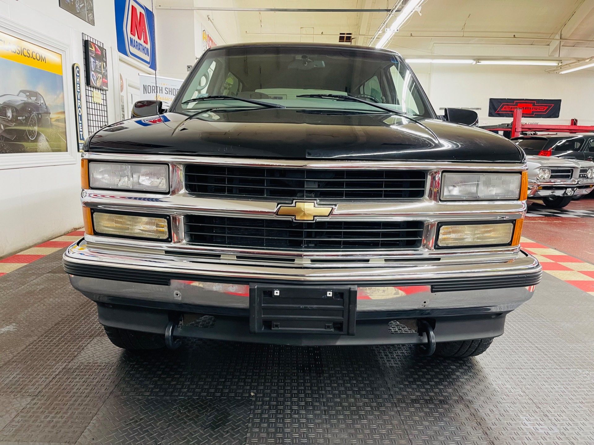 Used 1998 Chevrolet Tahoe - 2 DOOR - 4 WHEEL DRIVE - LOW MILES -SEE VIDEO | Mundelein, IL
