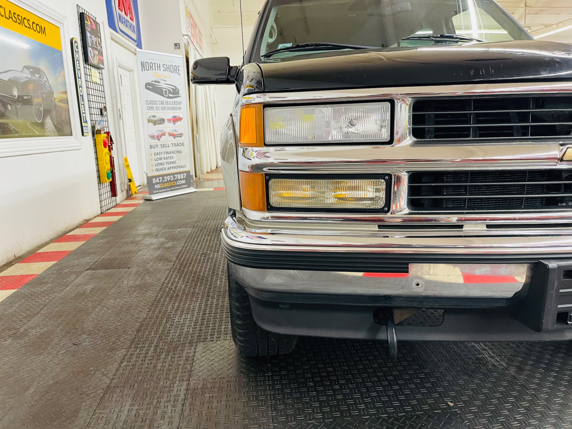 Used 1998 Chevrolet Tahoe - 2 DOOR - 4 WHEEL DRIVE - LOW MILES -SEE VIDEO | Mundelein, IL