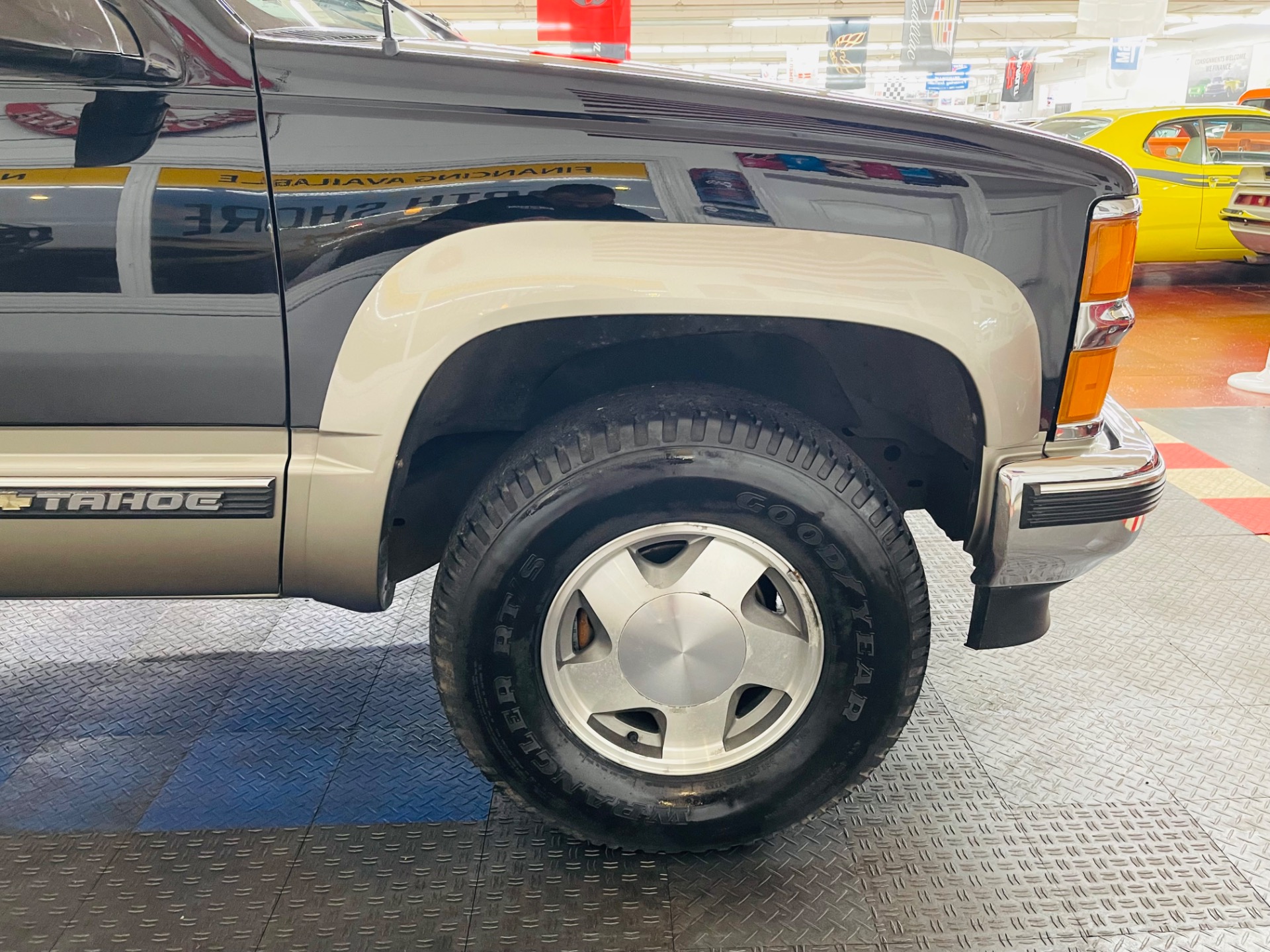 Used 1998 Chevrolet Tahoe - 2 DOOR - 4 WHEEL DRIVE - LOW MILES -SEE VIDEO | Mundelein, IL