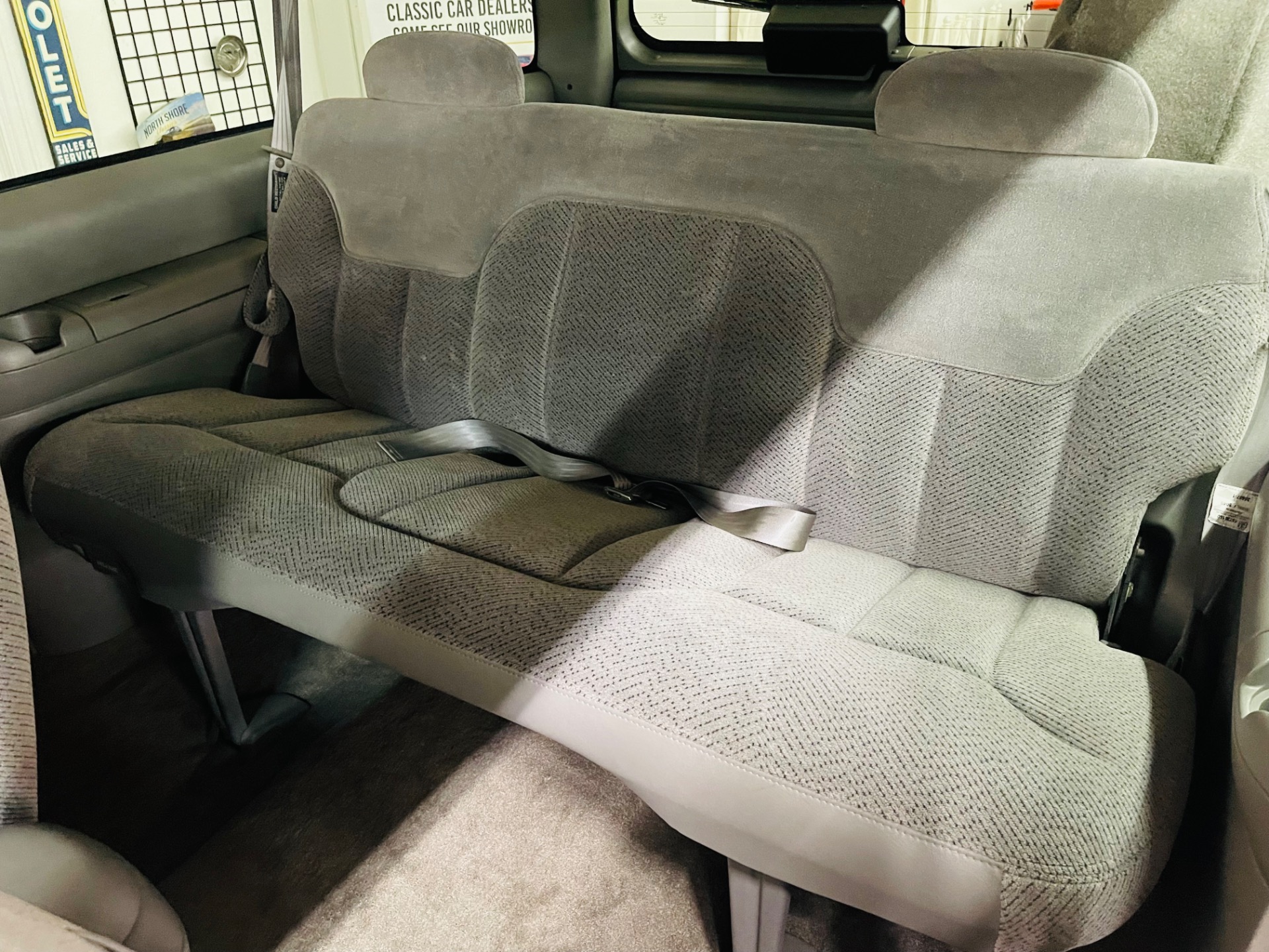 Used 1998 Chevrolet Tahoe - 2 DOOR - 4 WHEEL DRIVE - LOW MILES -SEE VIDEO | Mundelein, IL