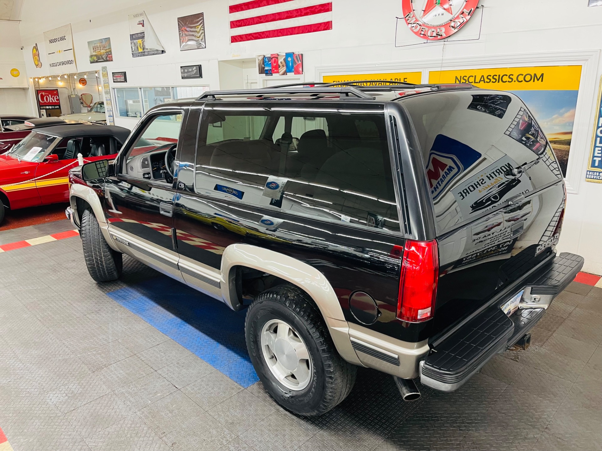 Used 1998 Chevrolet Tahoe - 2 DOOR - 4 WHEEL DRIVE - LOW MILES -SEE VIDEO | Mundelein, IL