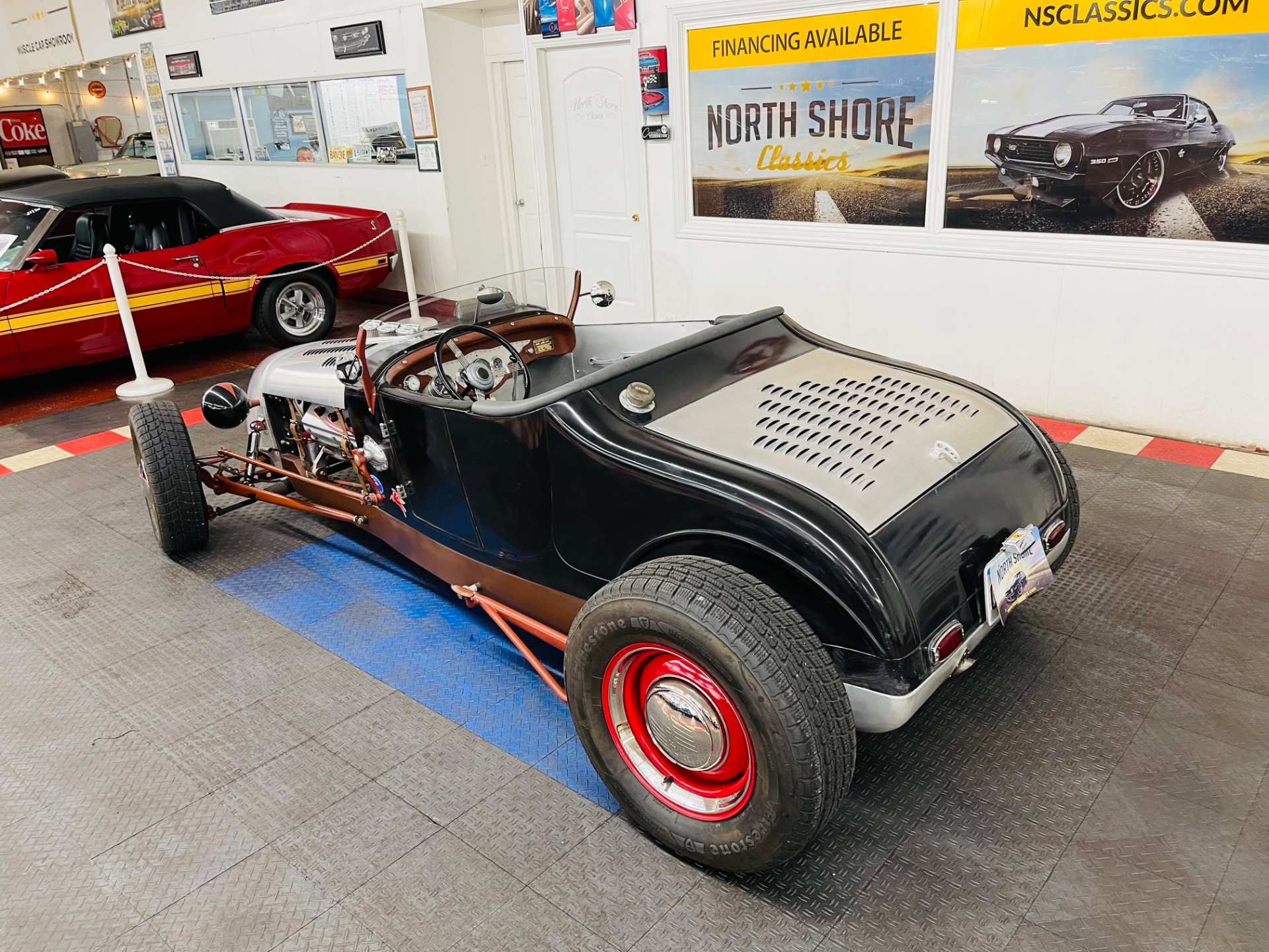 1927 Ford Roadster 3