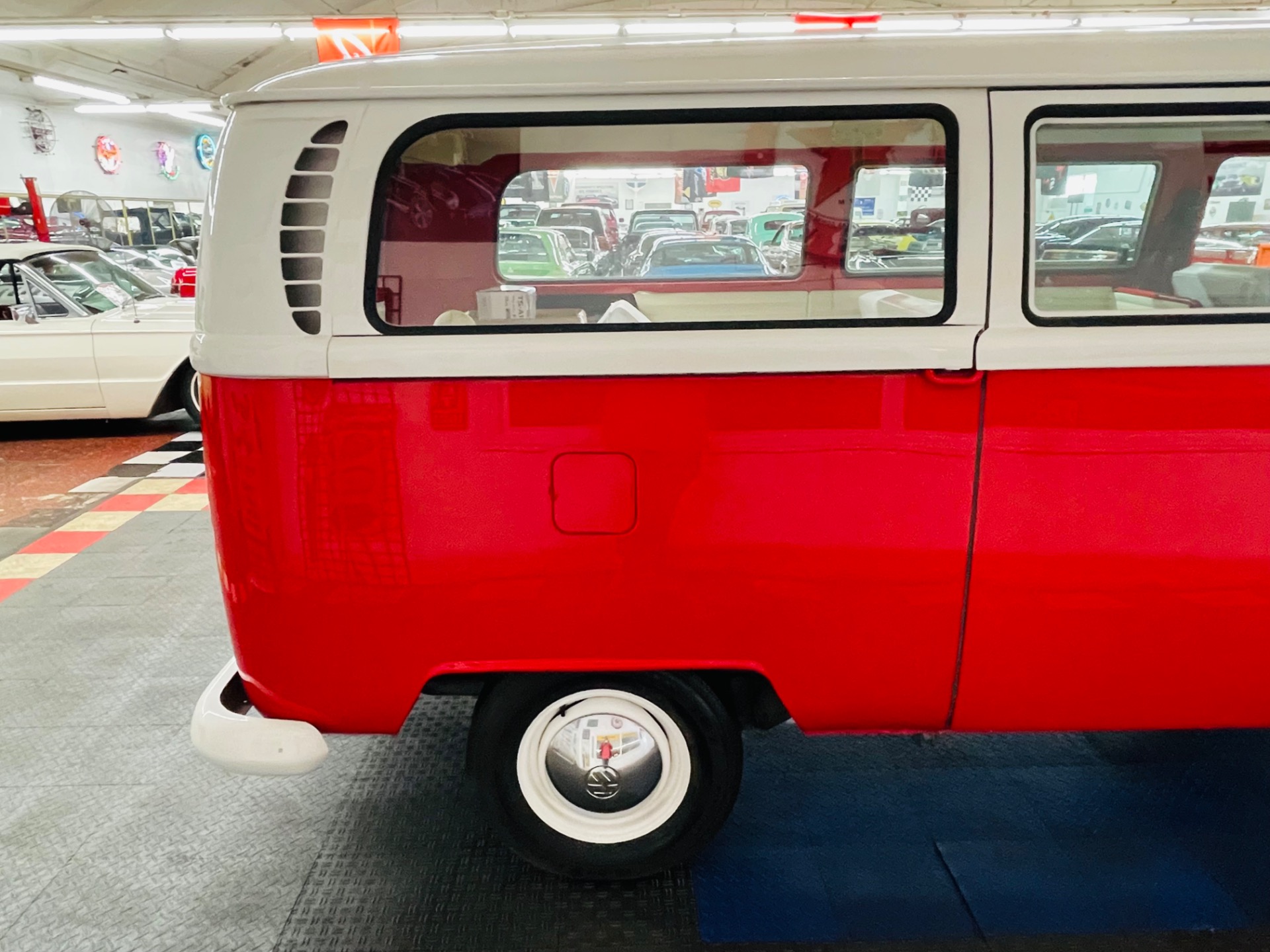 Used 1969 Volkswagen Bus Sunroof-SEE VIDEO | Mundelein, IL