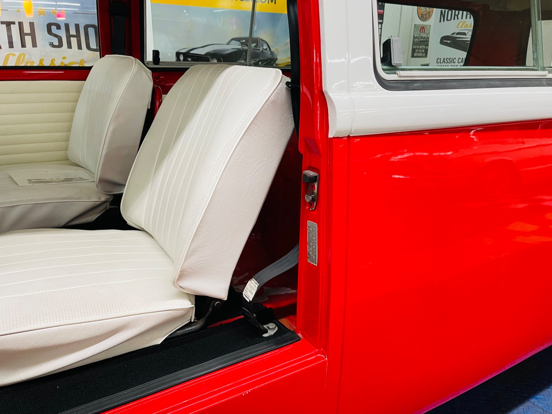Used 1969 Volkswagen Bus Sunroof-SEE VIDEO | Mundelein, IL