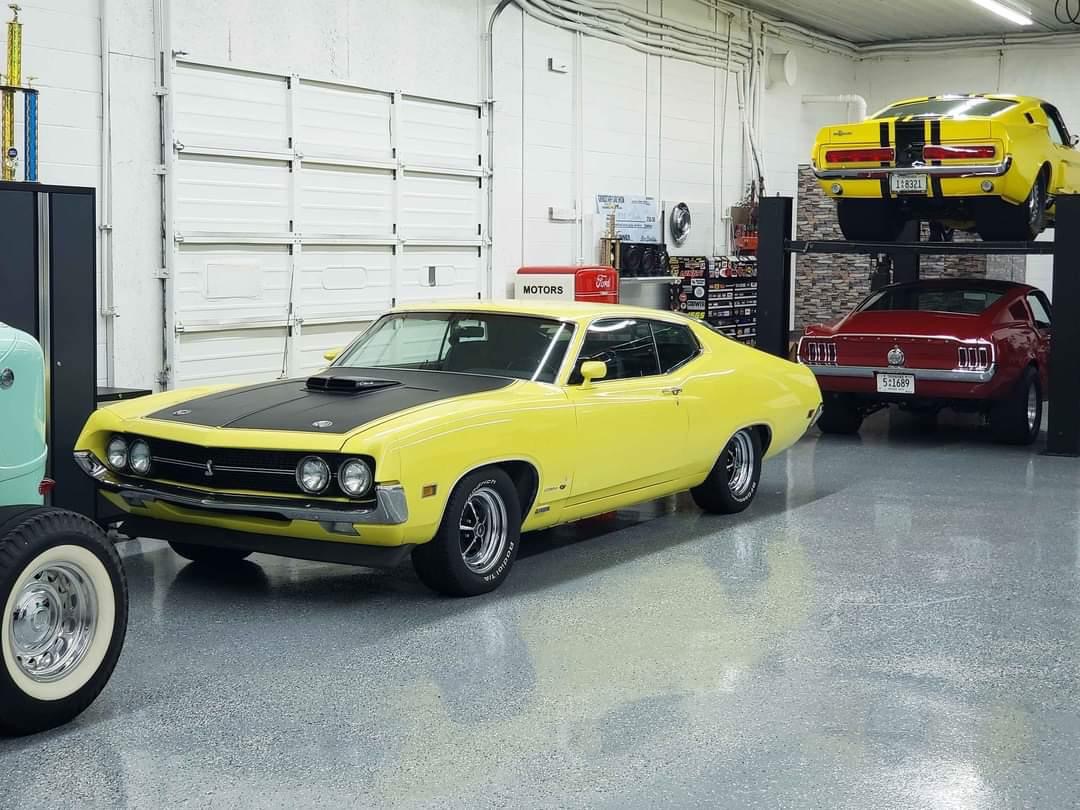 Used 1970 Ford Cobra Torino Shaker Ram hood | St. Petersburg, FL