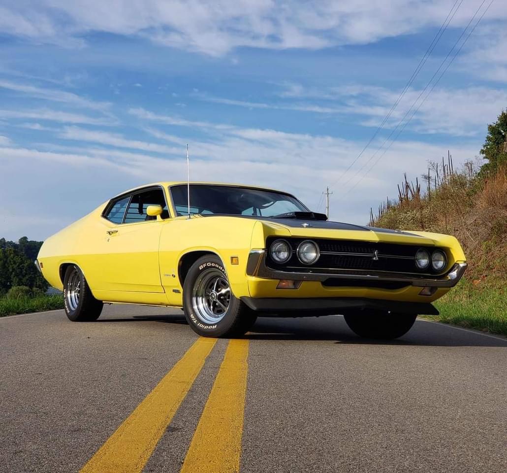 Used 1970 Ford Cobra Torino Shaker Ram hood | St. Petersburg, FL