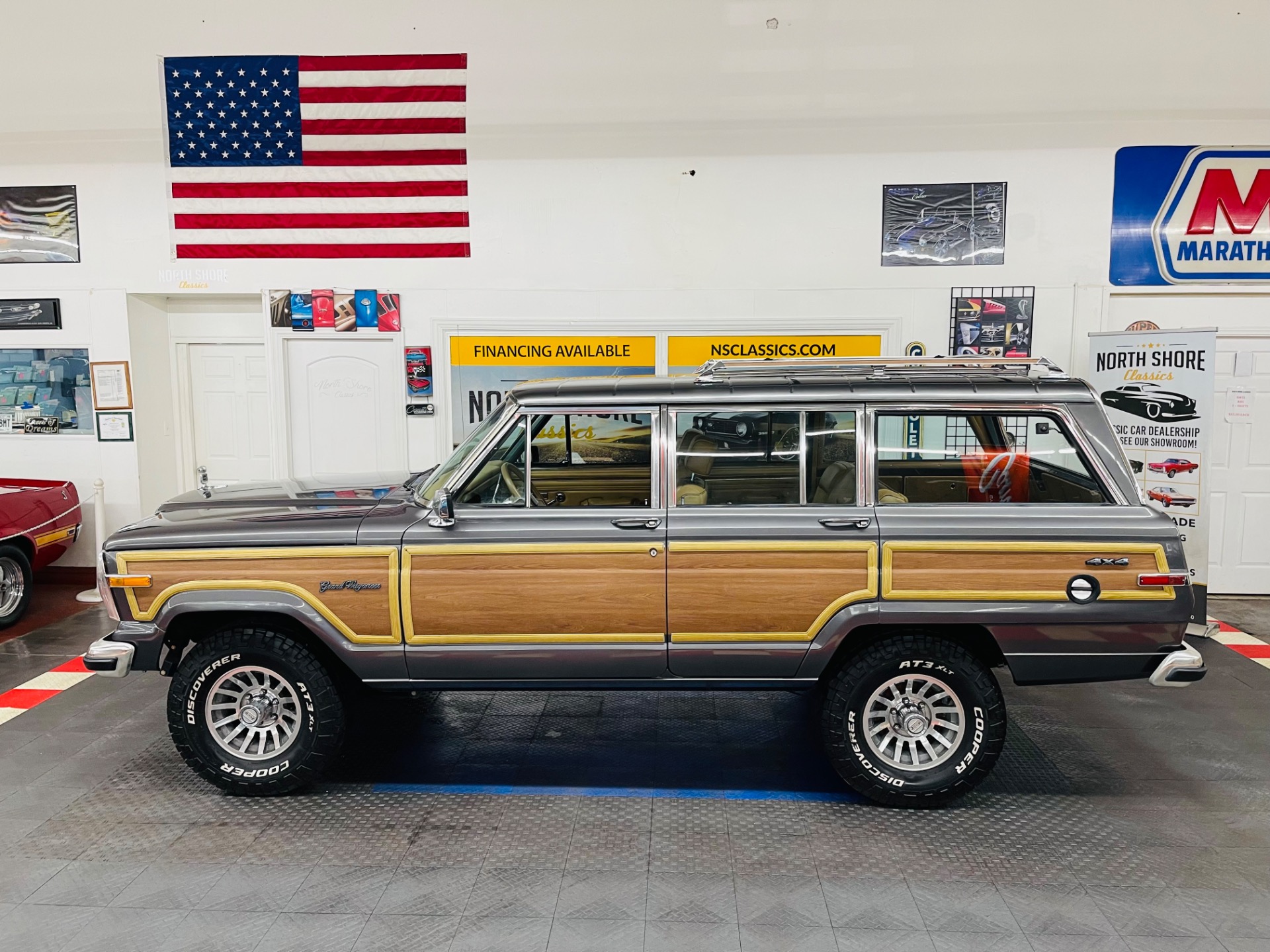 1987 Jeep Grand Wagoneer 4