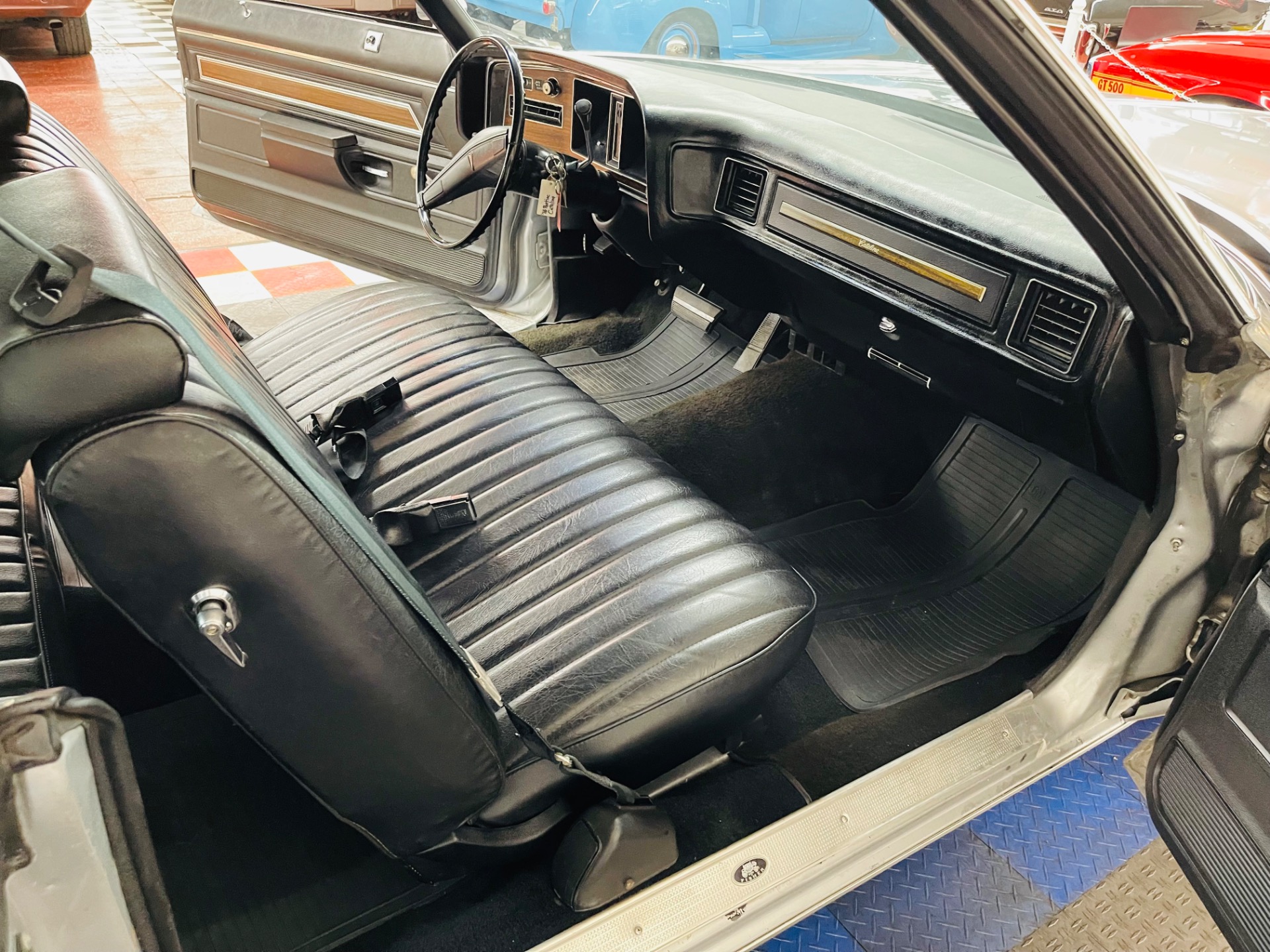 Used 1976 Pontiac Catalina - 2 DOOR COUPE - | Mundelein, IL