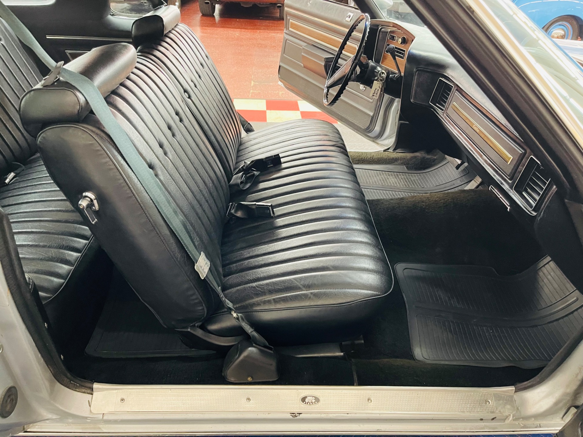 Used 1976 Pontiac Catalina - 2 DOOR COUPE - | Mundelein, IL