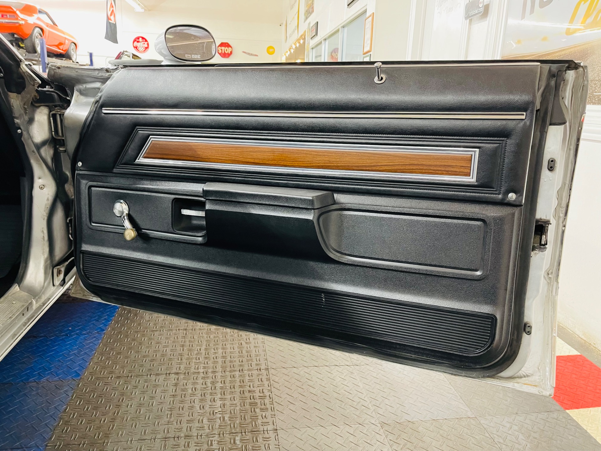 Used 1976 Pontiac Catalina - 2 DOOR COUPE - | Mundelein, IL