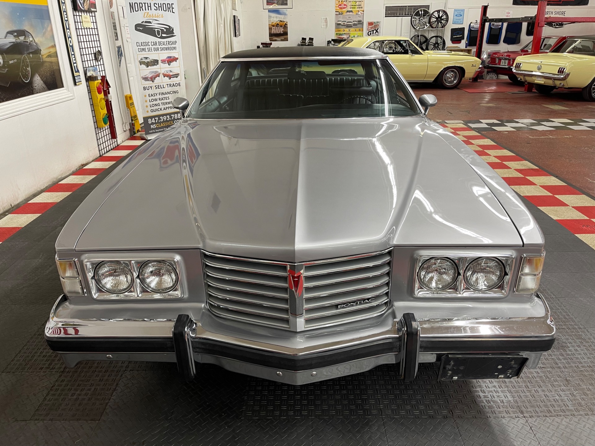 Used 1976 Pontiac Catalina - 2 DOOR COUPE - | Mundelein, IL