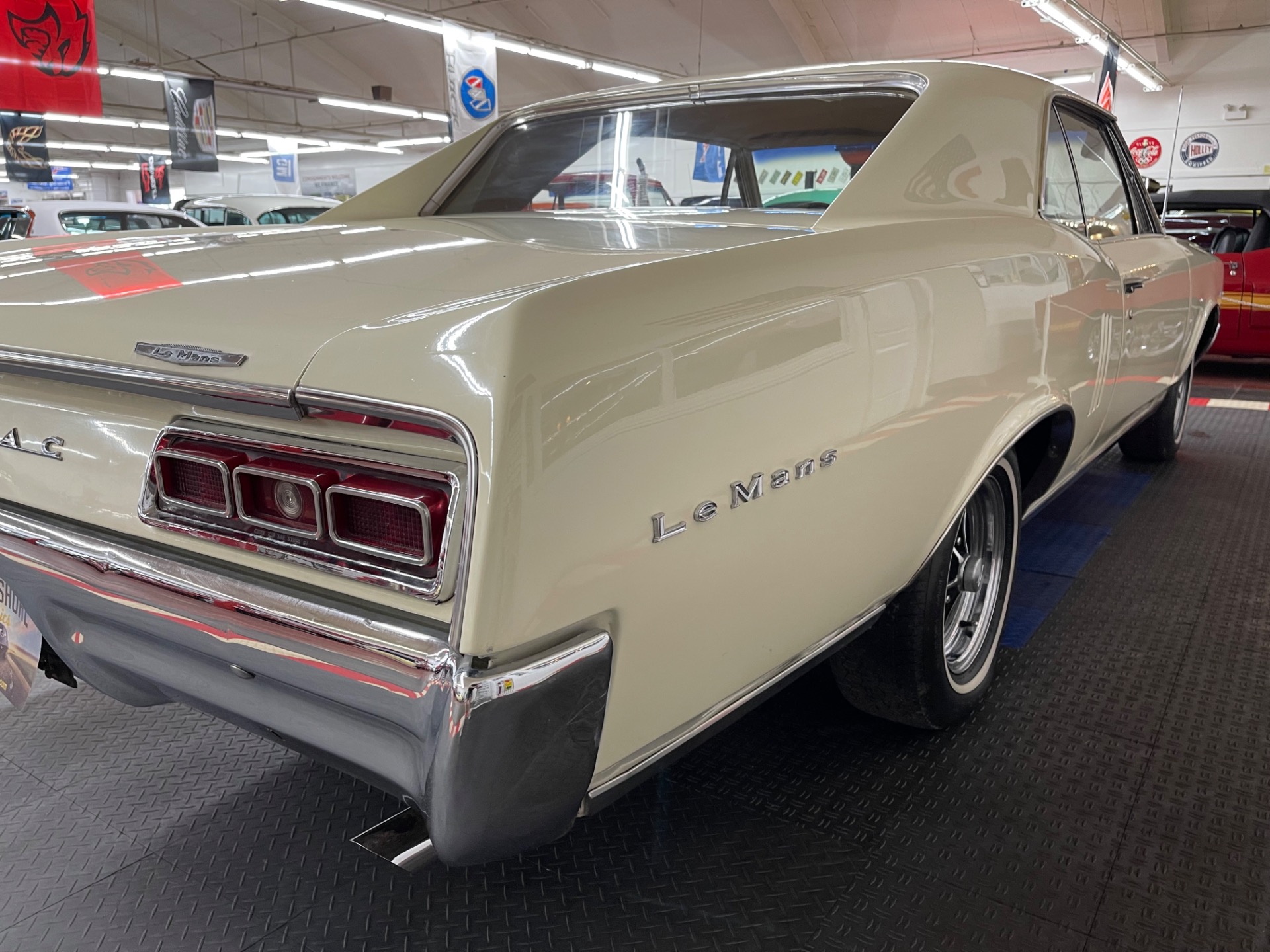 Used 1967 Pontiac LeMans - 350 SBC ENGINE - GREAT CRUISER -SEE VIDEO | St. Petersburg, FL