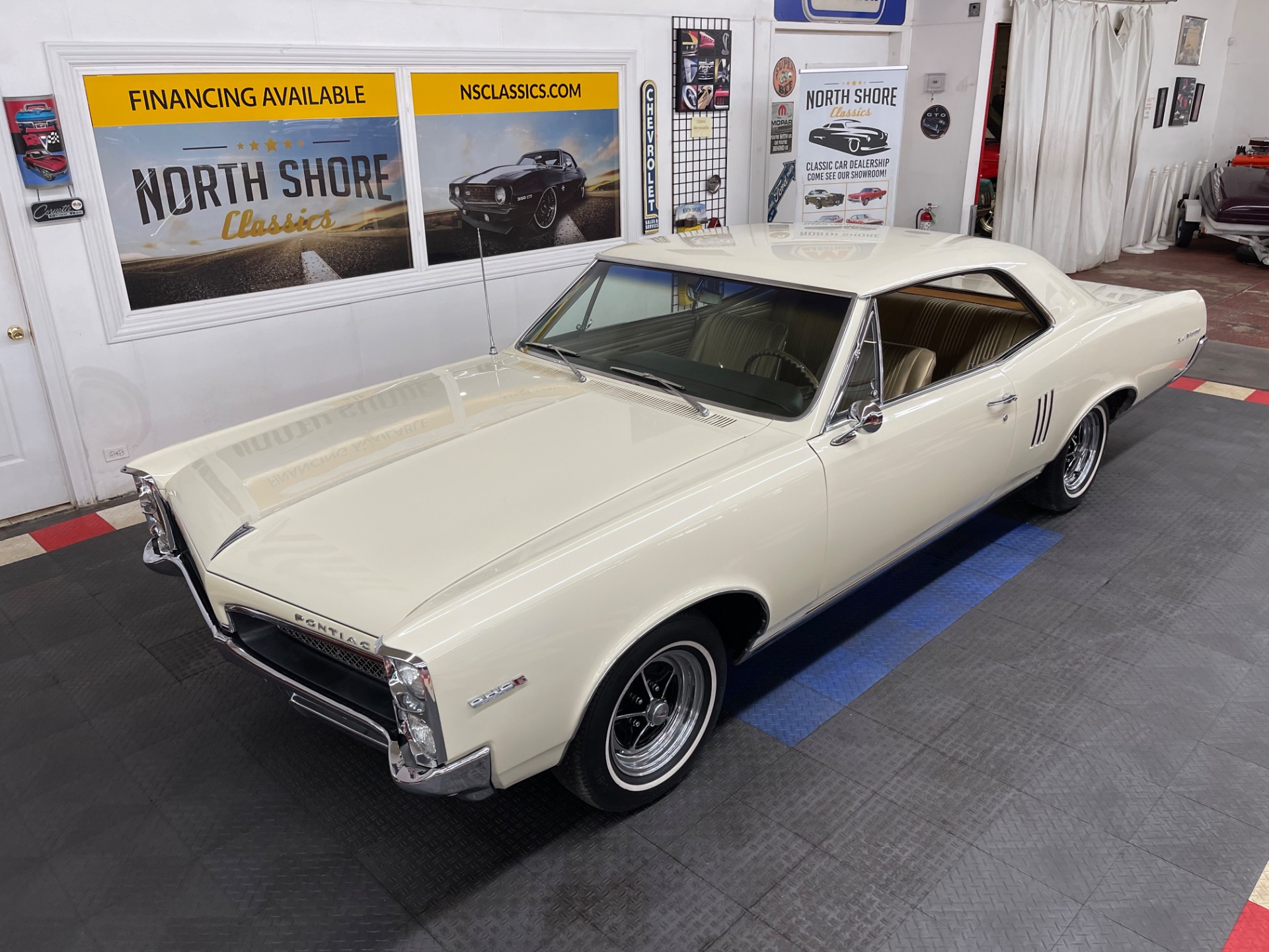 Used 1967 Pontiac LeMans - 350 SBC ENGINE - GREAT CRUISER -SEE VIDEO | St. Petersburg, FL