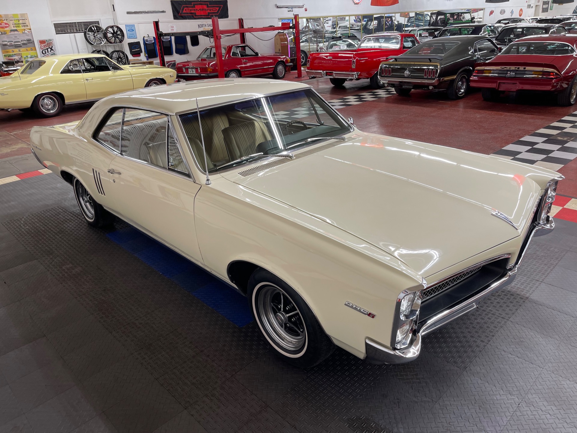 Used 1967 Pontiac LeMans - 350 SBC ENGINE - GREAT CRUISER -SEE VIDEO | St. Petersburg, FL