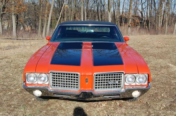 Used 1972 Oldsmobile Cutlass Supreme-Nice Driver | Mundelein, IL