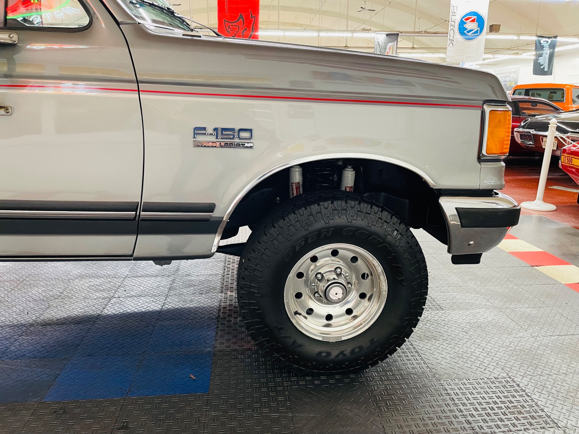 Used 1987 Ford F-150 - XLT LARIAT 4X4 - CLEAN SOUTHERN TRUCK -SEE VIDEO | Mundelein, IL