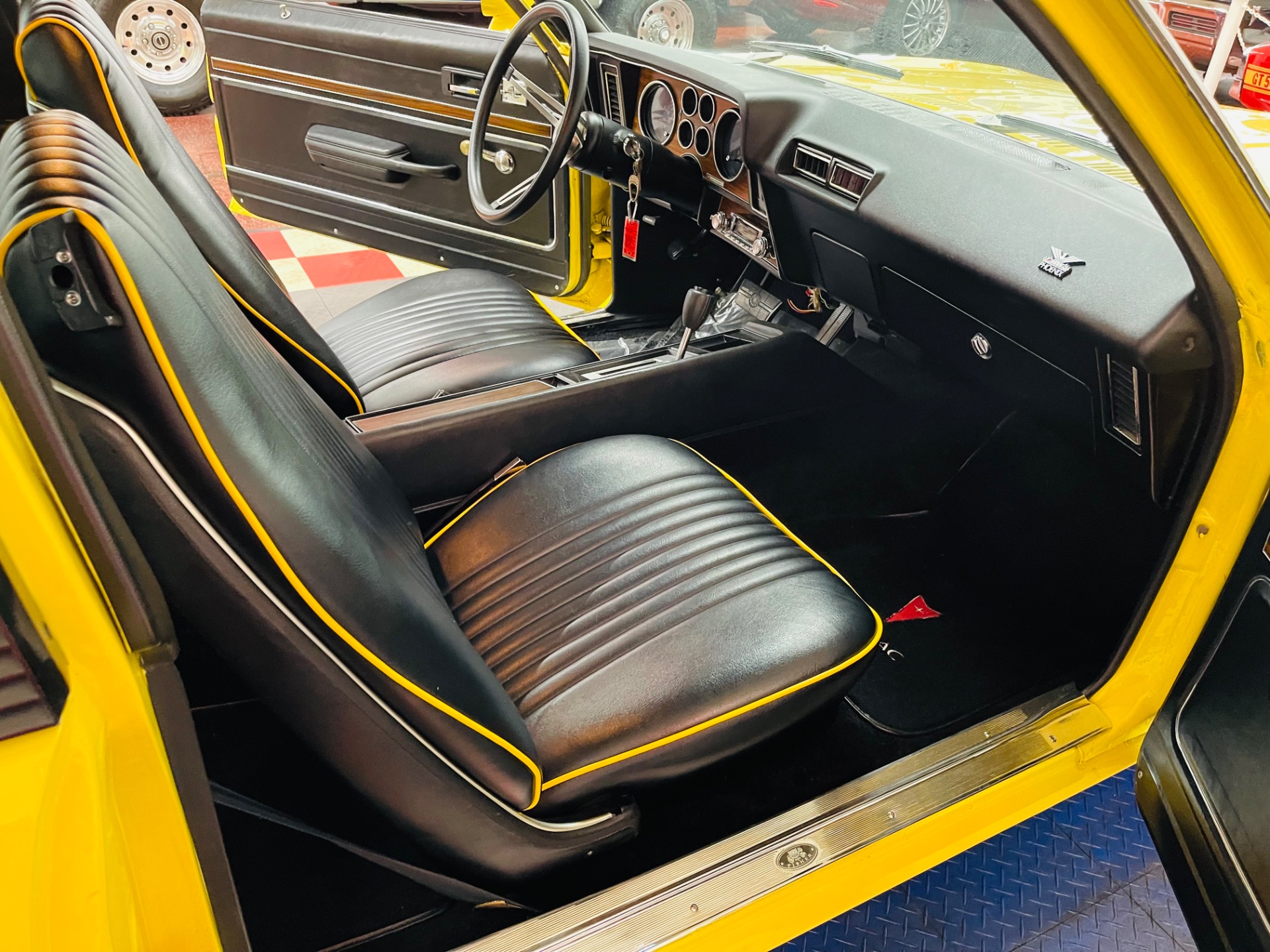 Used 1978 Pontiac Phoenix - 2 DOOR COUPE - V8 ENGINE -SEE VIDEO | St. Petersburg, FL